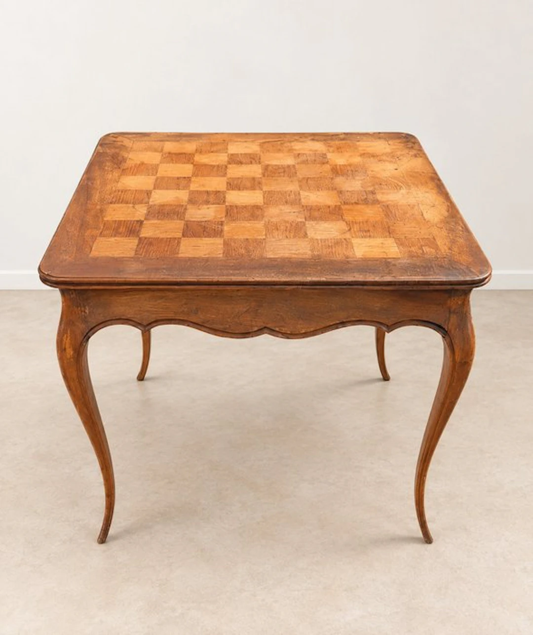 Table - Oak - Checkerboard tray in Louis XV style