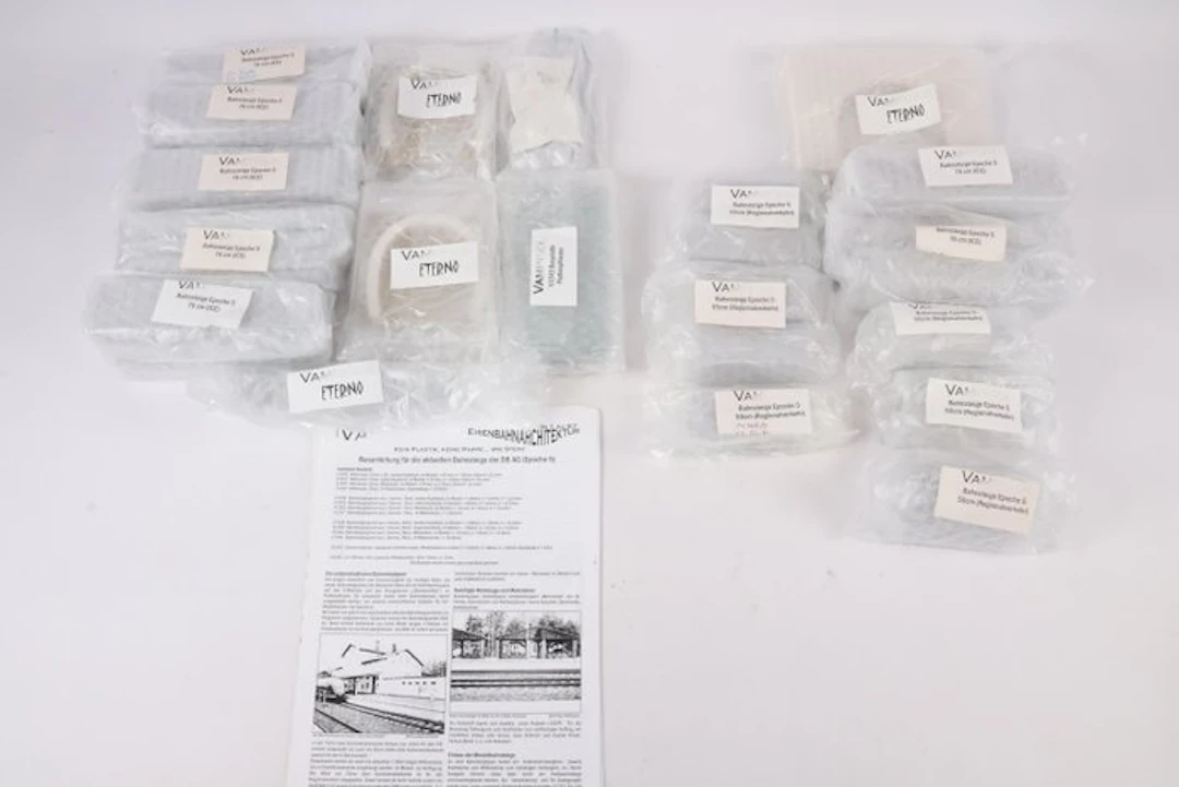 Vampisol H0 - Model train building kits (20) - Platform...