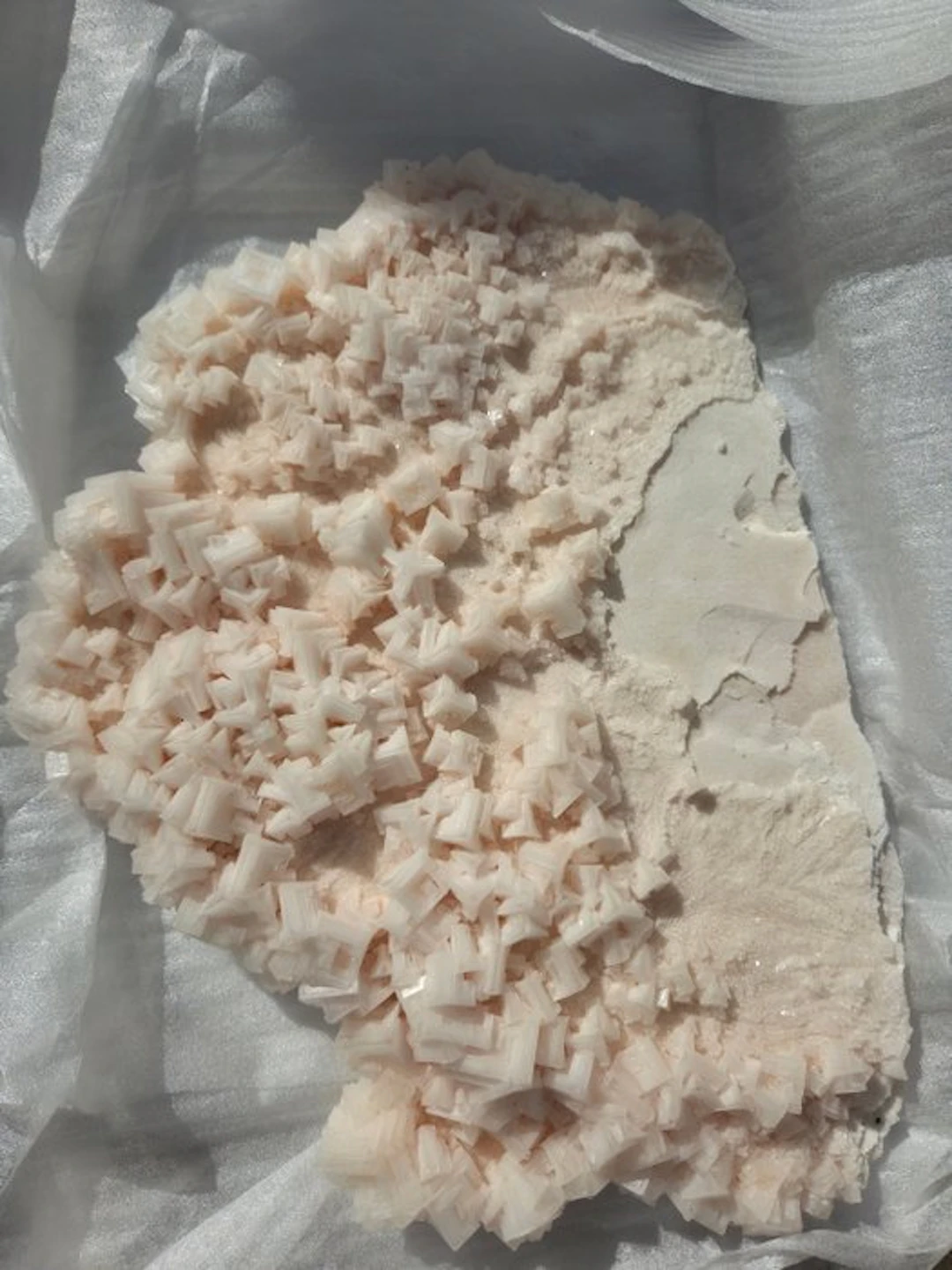 Halite Crystal cluster - Height: 27 cm - Width: 37 cm- 2319 g - (1)