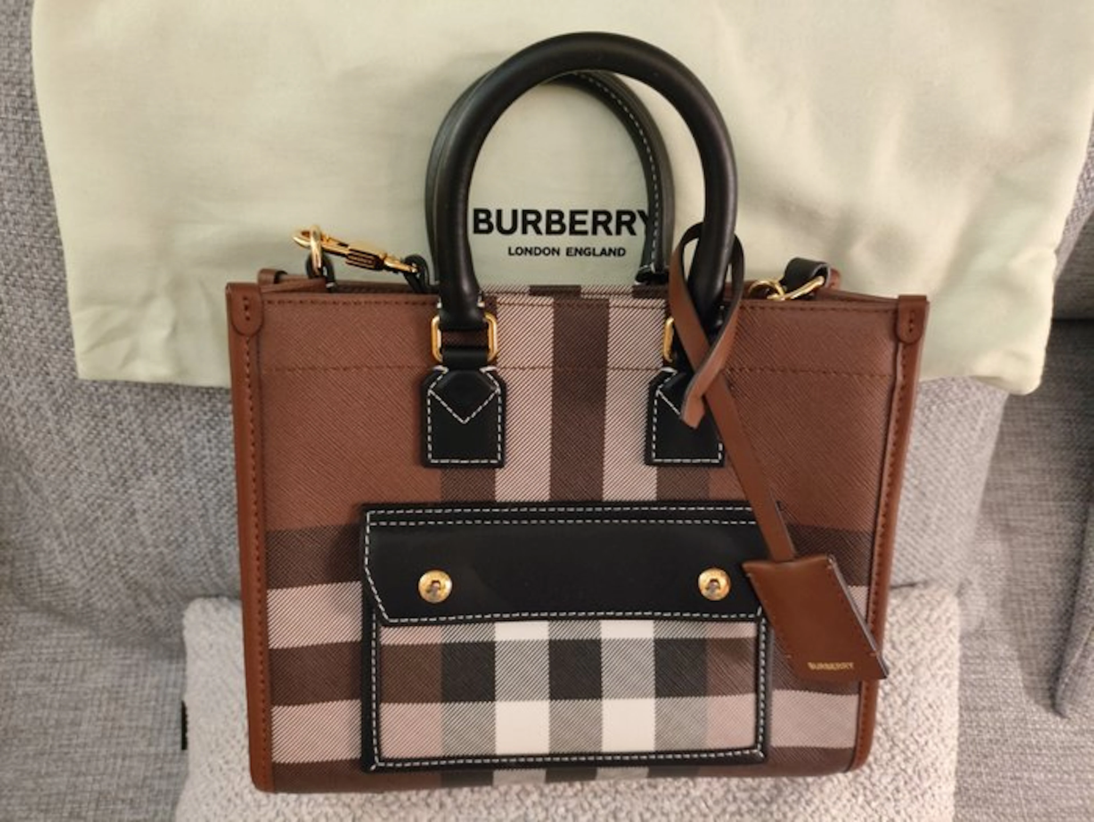 Burberry - sac Burberry Freya Mini - Handbag