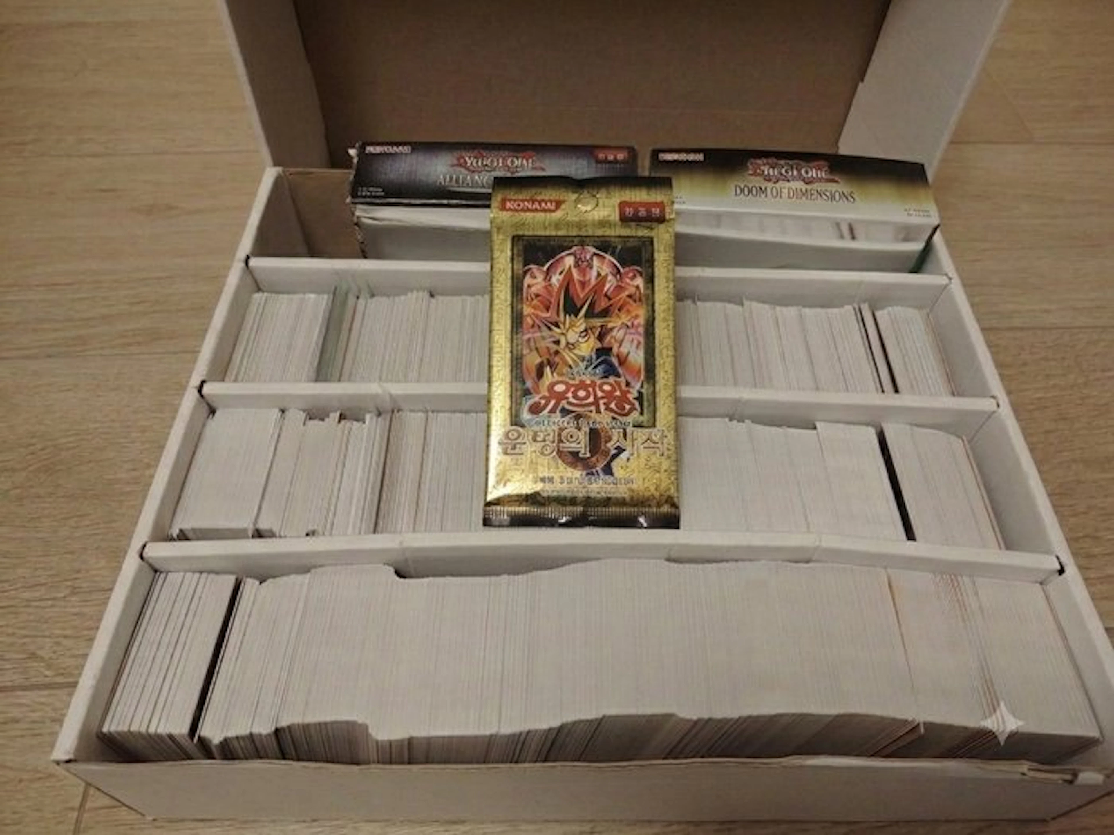 Konami - 200 Mixed collection - Yu-Gi-Oh!