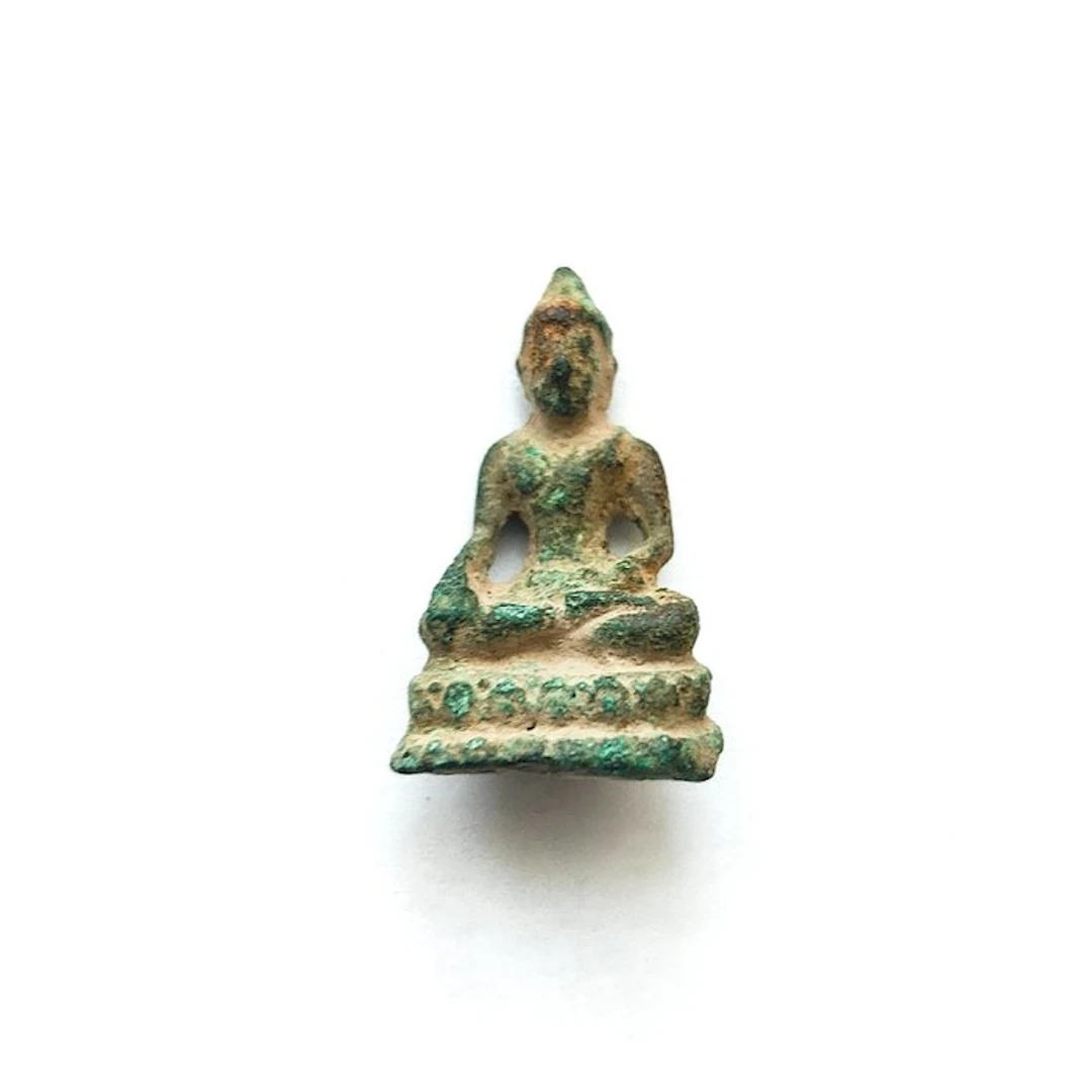 Ancient Indochinese Bronze XS Sitting Buddha Bead Talisman - 26 mm