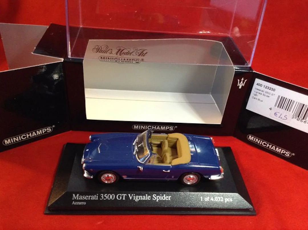 MiniChamps 1:43 - Model sports car - ref