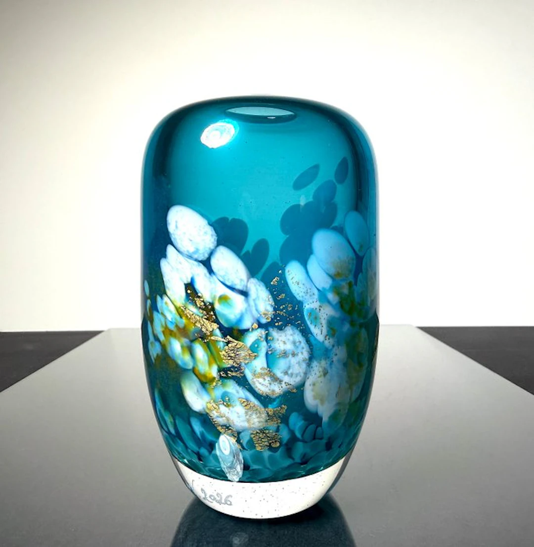 Maxence Parot - Vase - Unique vase with opaline colors and gold. - Glass
