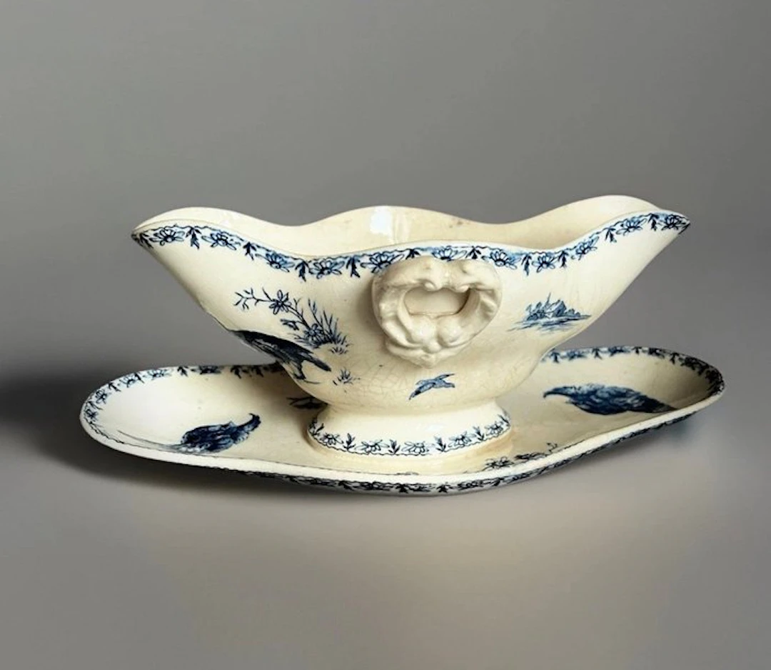 Gien - Gravy boat - Faience, Porcelain