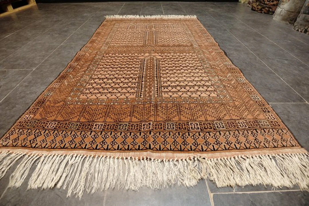 Turkmen - Carpet - 203 cm - 117 cm