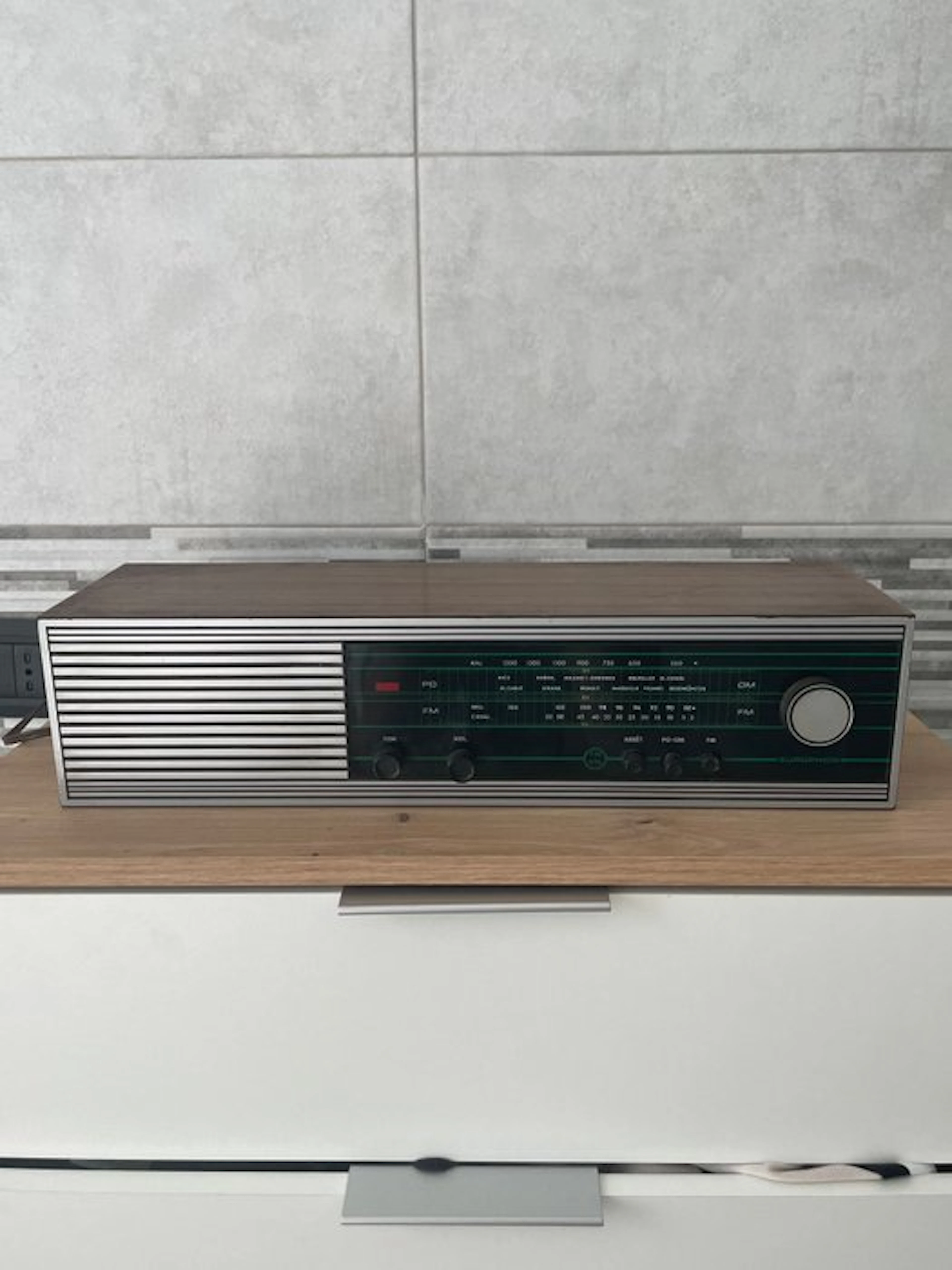 Europhon - FM 876 'Space Age' Radio