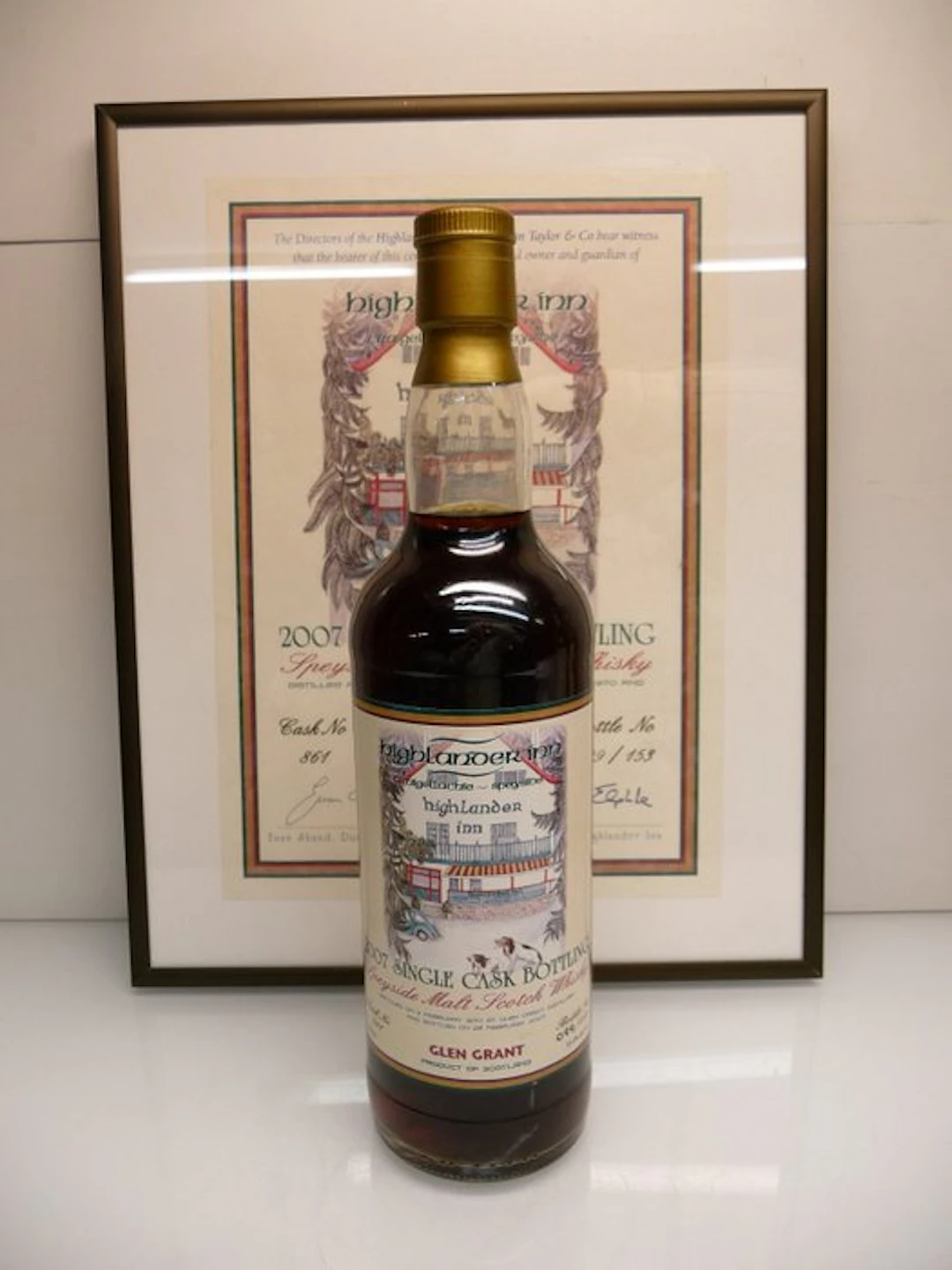 Glen Grant 1970 37 years old Single Cask for Highlander Inn - Duncan Taylor - b