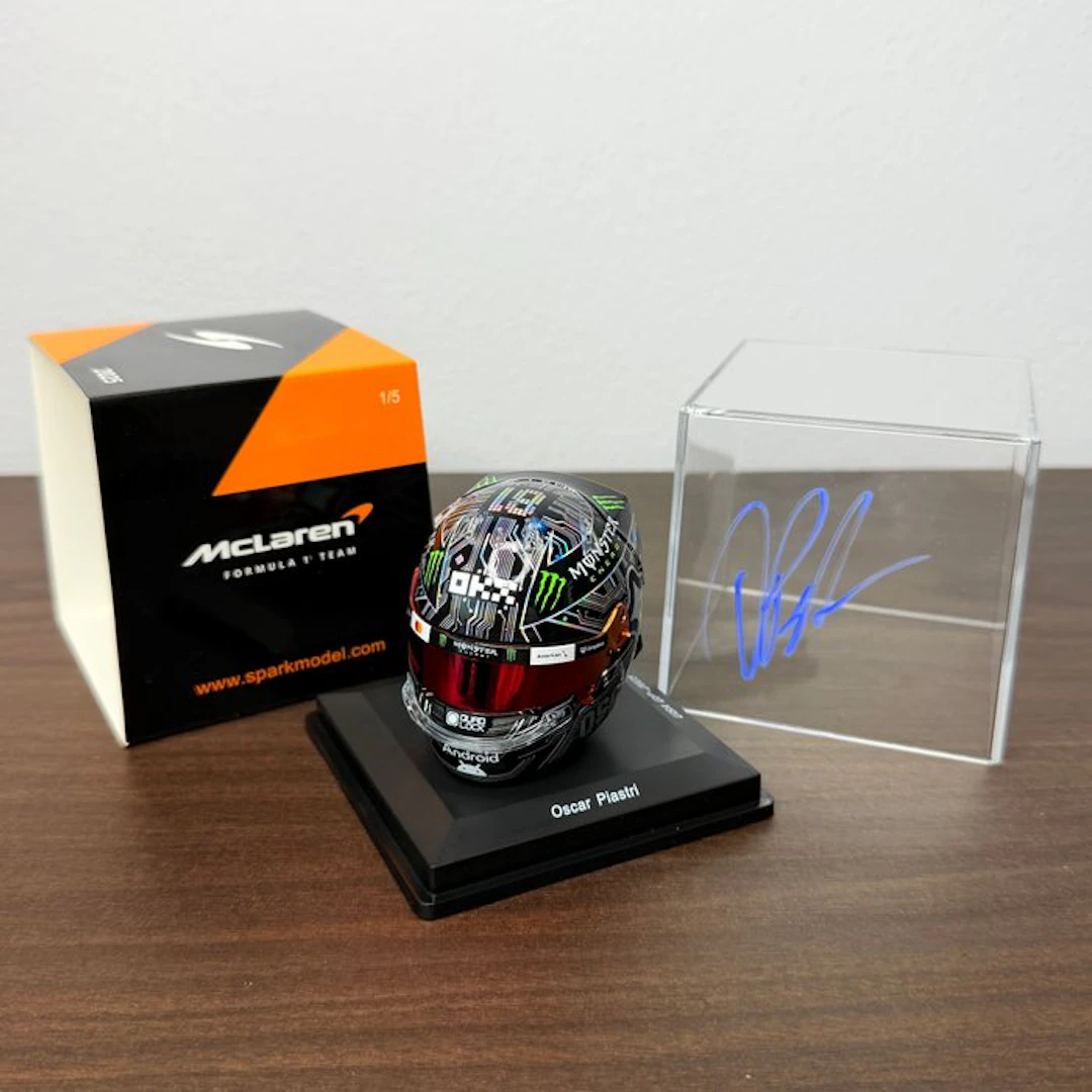 Mclaren - GP USA - Oscar Piastri - 2025 - 1:5 scale helmet