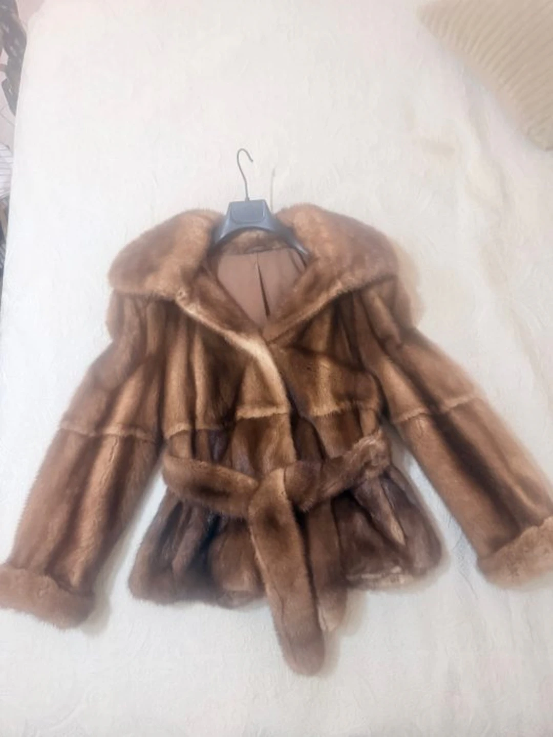 Artisan Furrier - Fur coat
