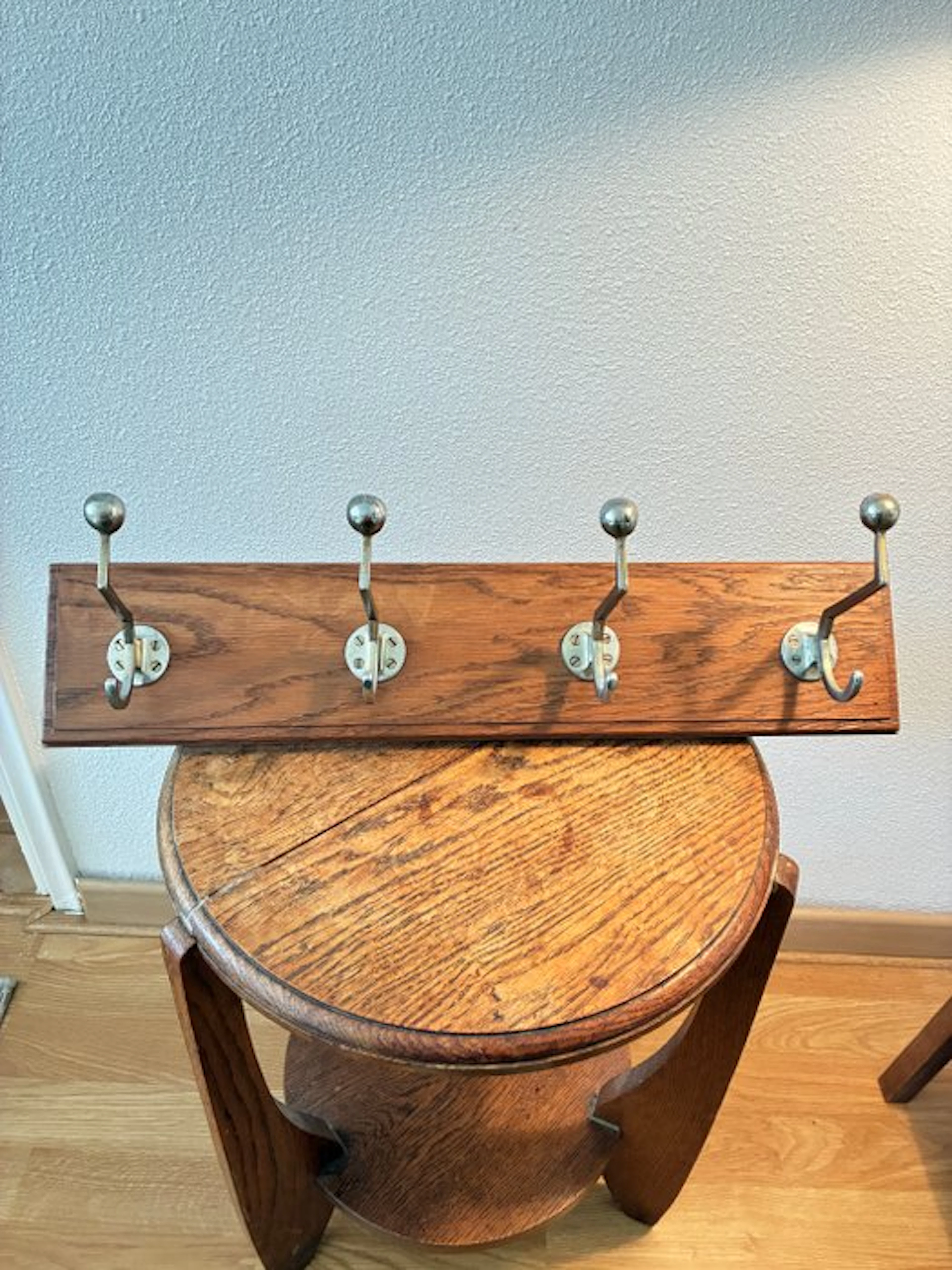 Coat rack - Oak, Metal - Art Deco wall coat rack