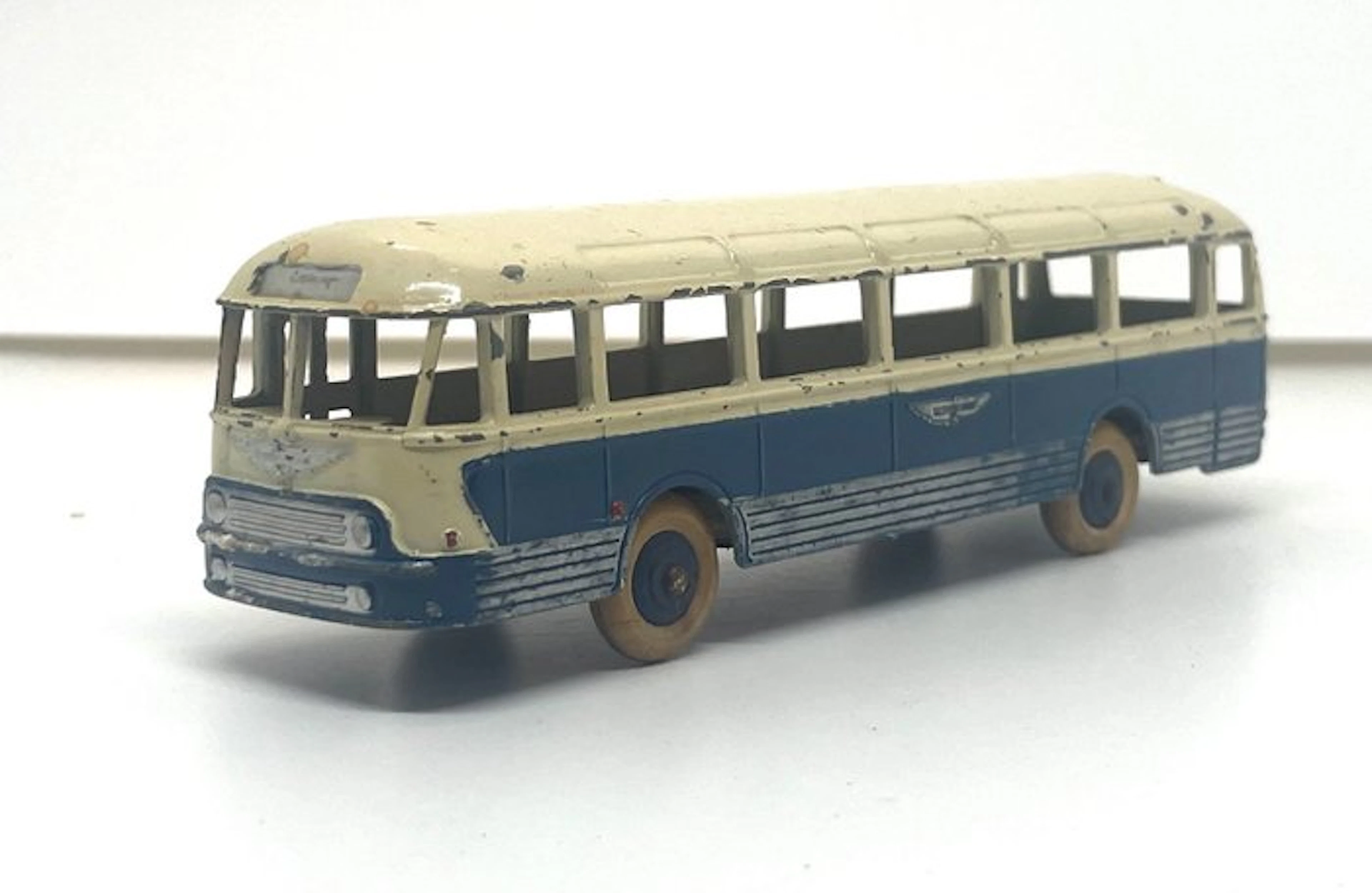 Dinky Toys 1:43 - Model bus - Autocar Chausson