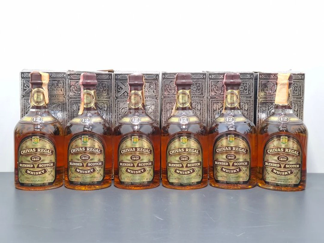 Chivas Regal 12 years old - b. 1970s, 1980s - 75cl - 6 bottles