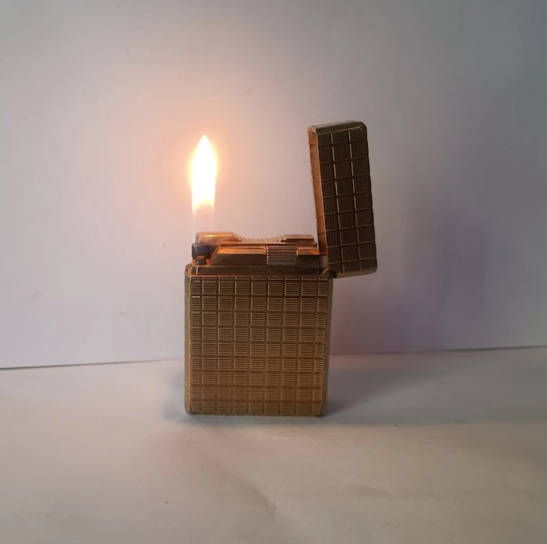 S.T. Dupont - Line 1 - No reserve price - Lighter - Gold-plated