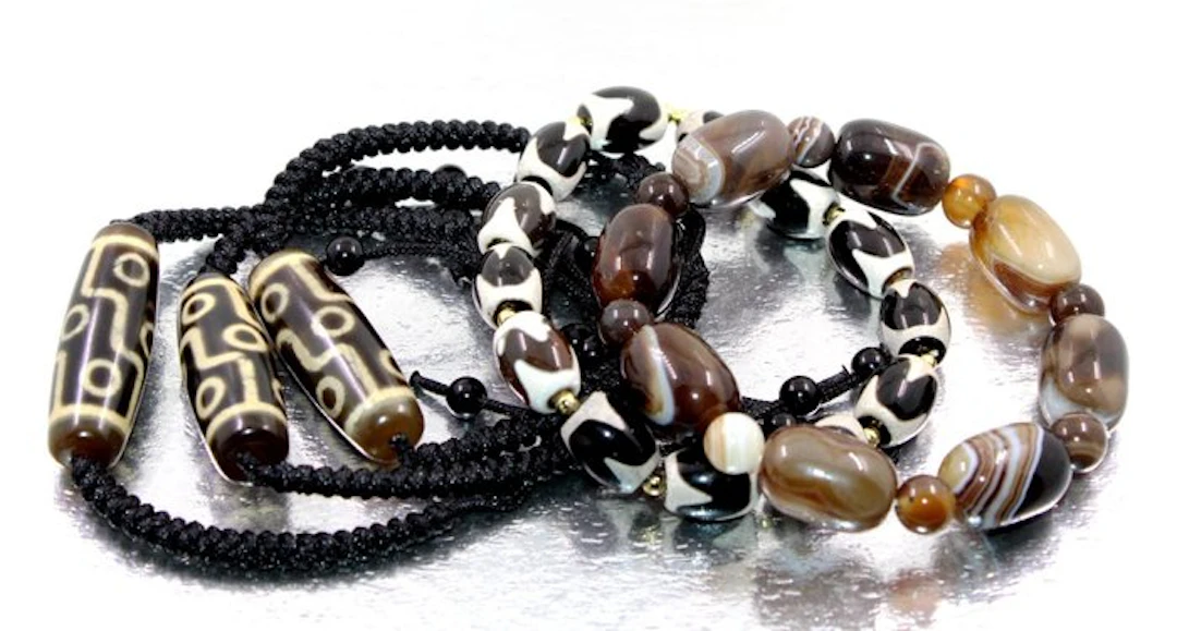 Very Beautiful 5 unisex bracelets natural agate round and...
