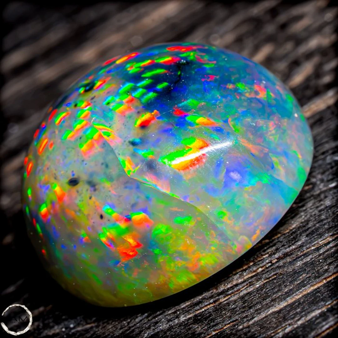 First Quality AAA+++ Black Opal Cabochon 20.6 ct- 4.12 g