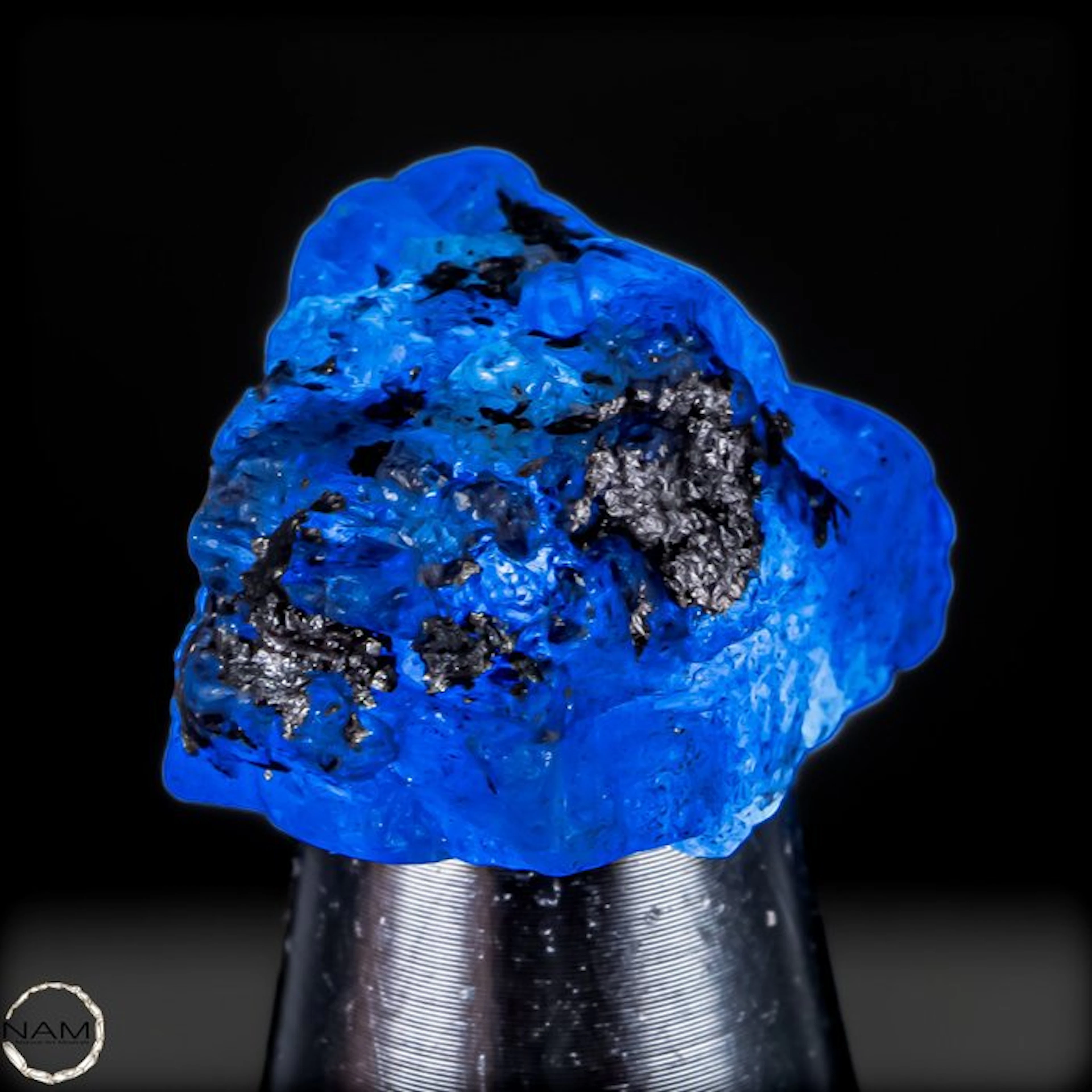 Natural, rarer gemstone-grade Tanzanite rough crystal –...