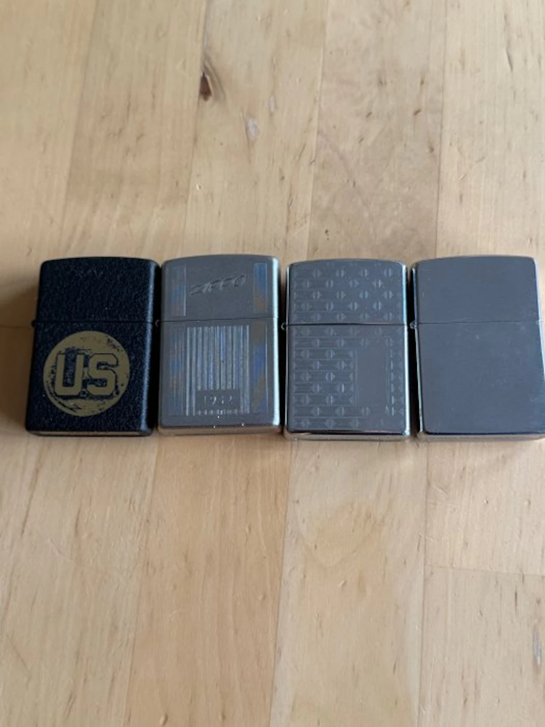 Zippo - No reserve price - Lighter - Steel - (4)