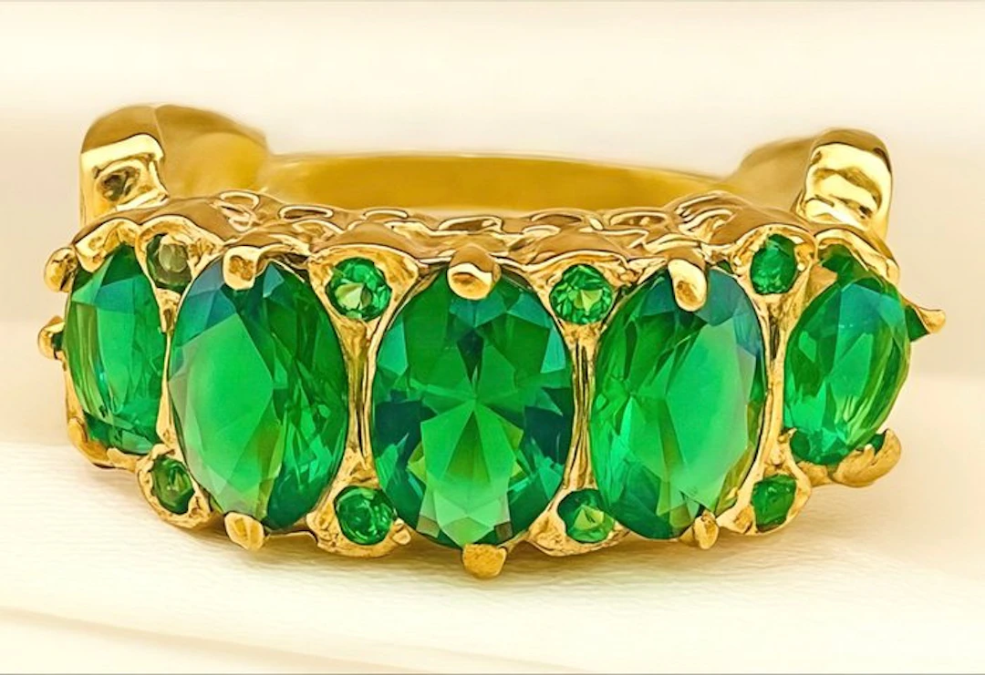 No reserve price - Ring - 9 kt. Yellow gold, Silver Emerald - Emerald