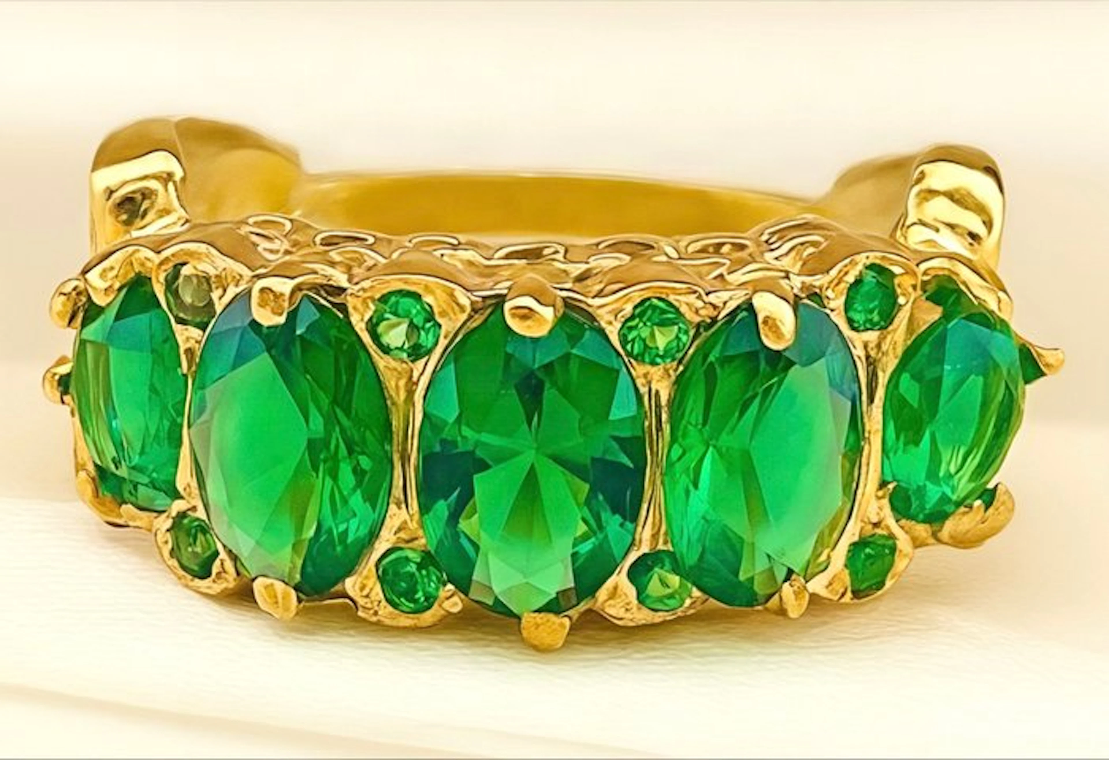 No reserve price - Ring - 9 kt. Yellow gold, Silver Emerald - Emerald