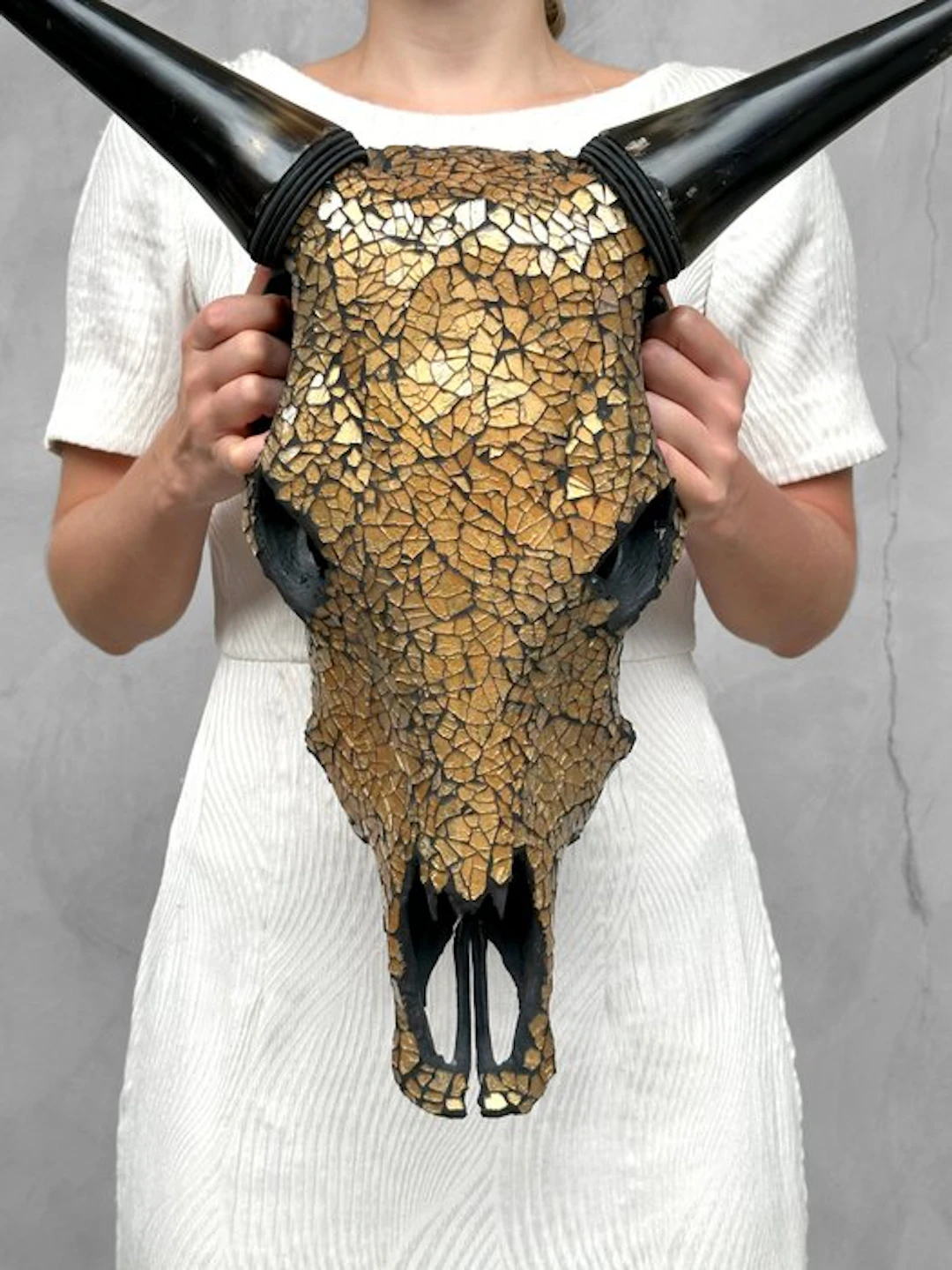 NO RESERVE PRICE - Stunning Cow skull with Glass Mosaic...