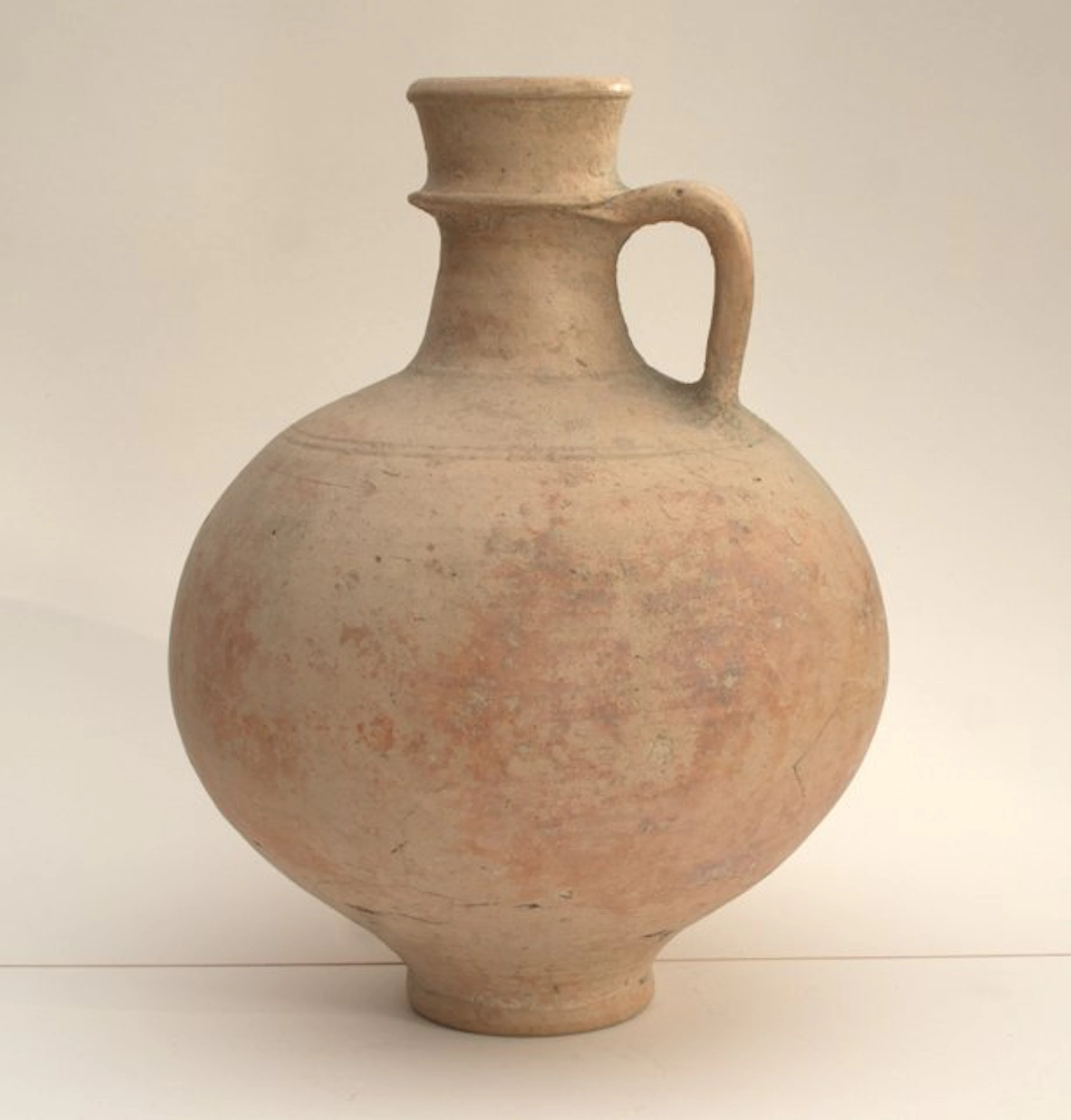Ancient Gallo-Roman Pottery Wine jug - 27 cm