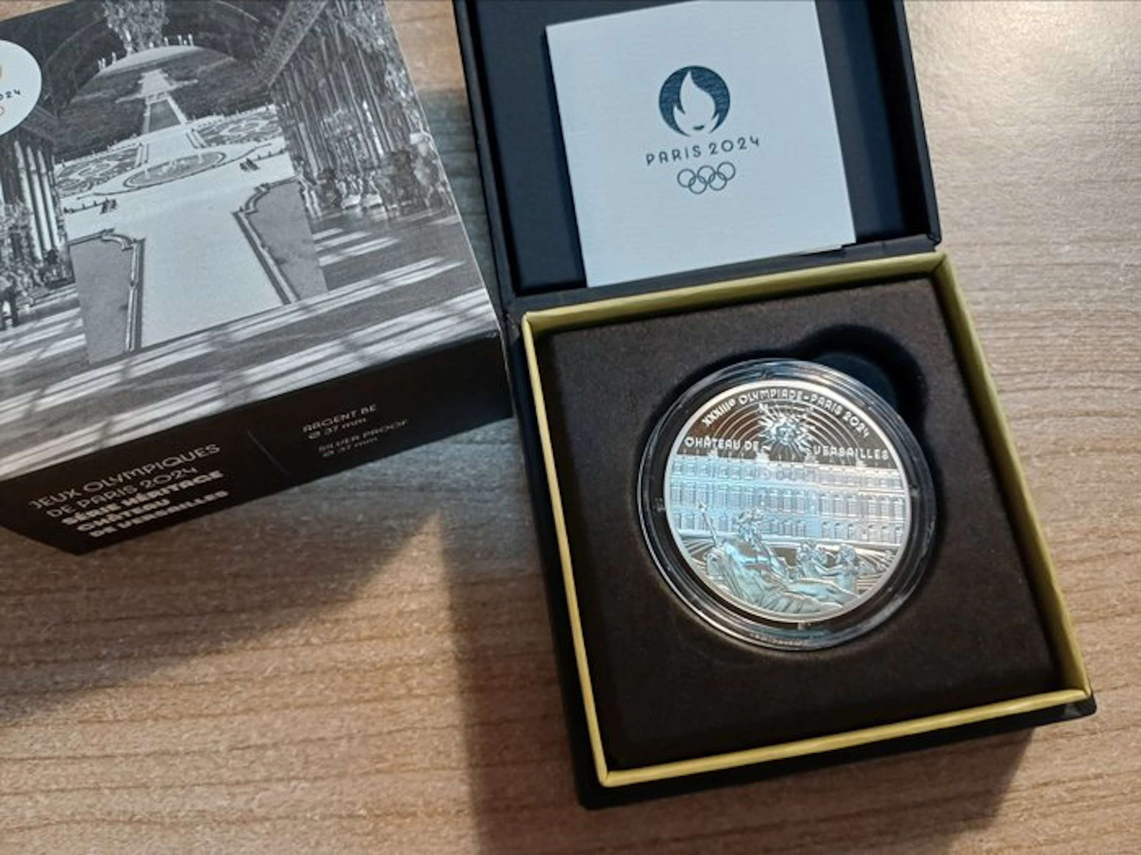 France. 10 Euro 2023 "Chateau de Versailles - Paris 2024"...