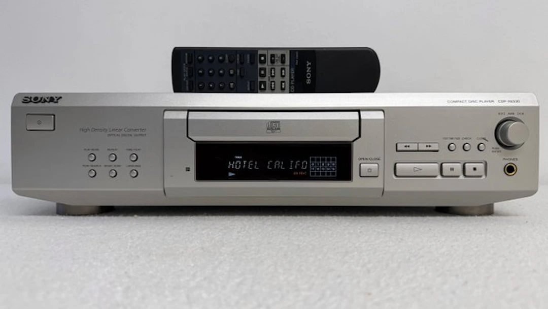 Sony - CDP-XE530 CD player