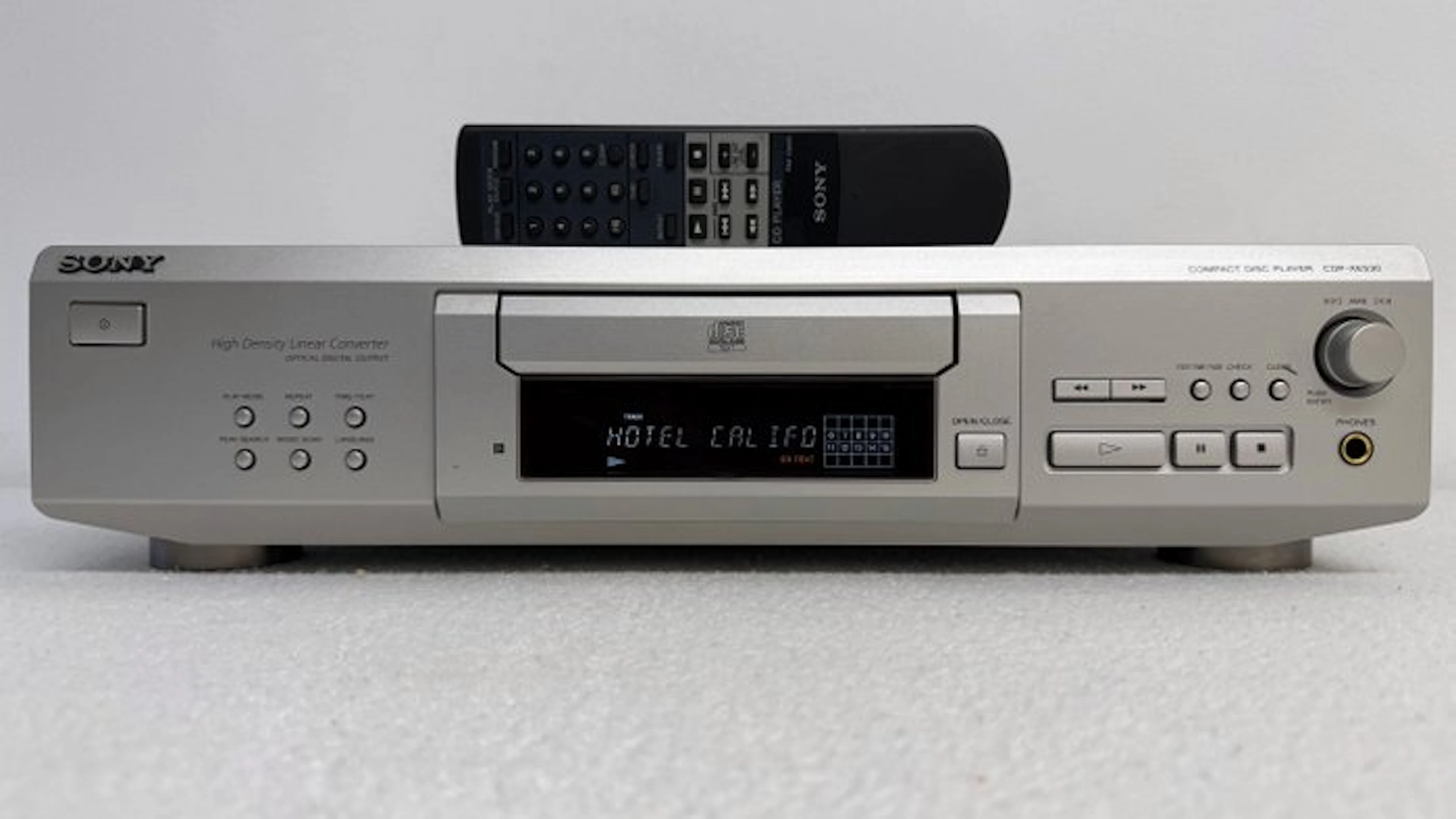 Sony - CDP-XE530 CD player