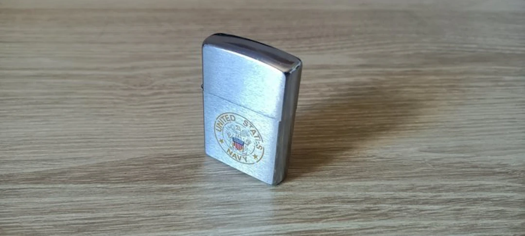 Zippo - No reserve price - Pocket lighter - Steel (stainless)