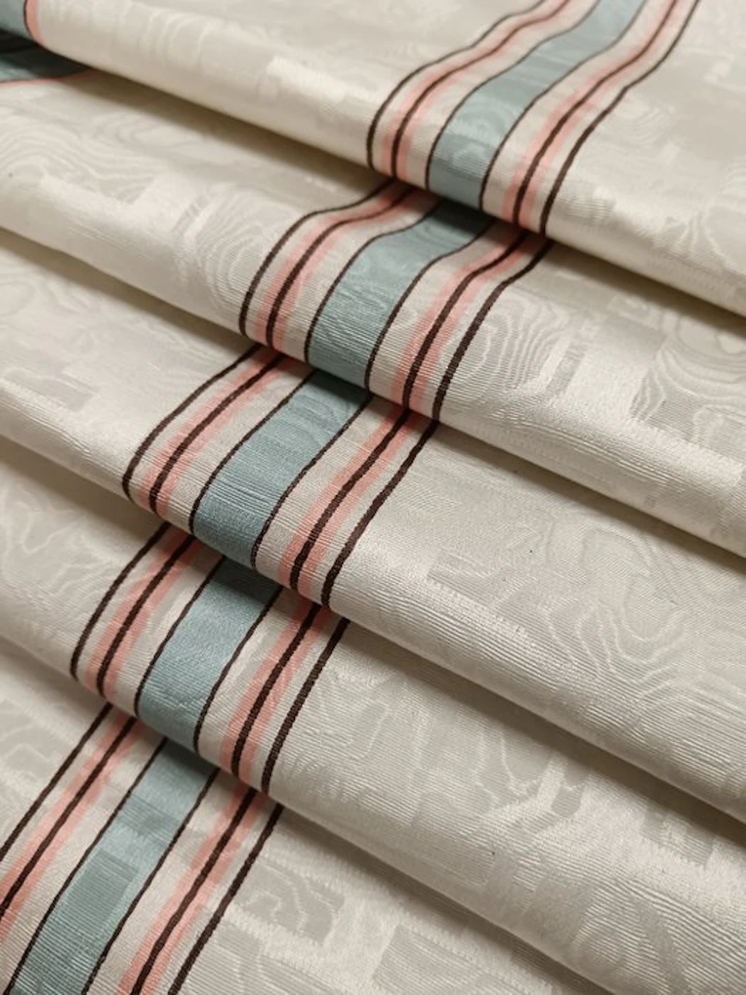 Damasco decorative E 506 Size 6x1.40 m - Textile - 600 cm...
