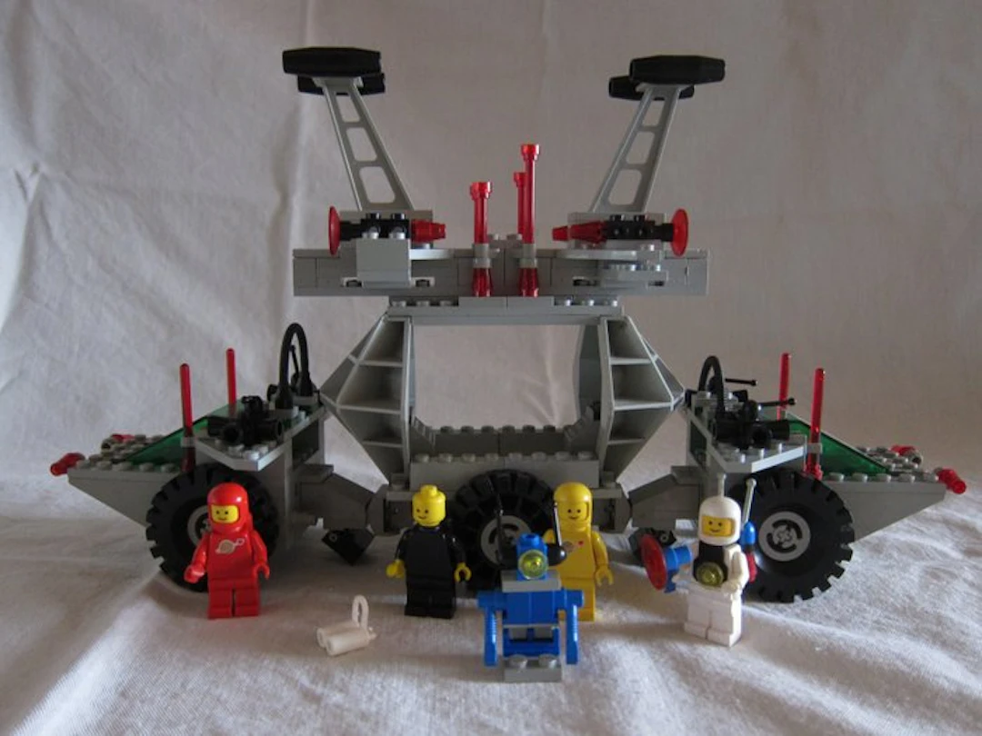 LEGO Set - 6952 - Classic Space - lego Solar Power Transporter space 6952