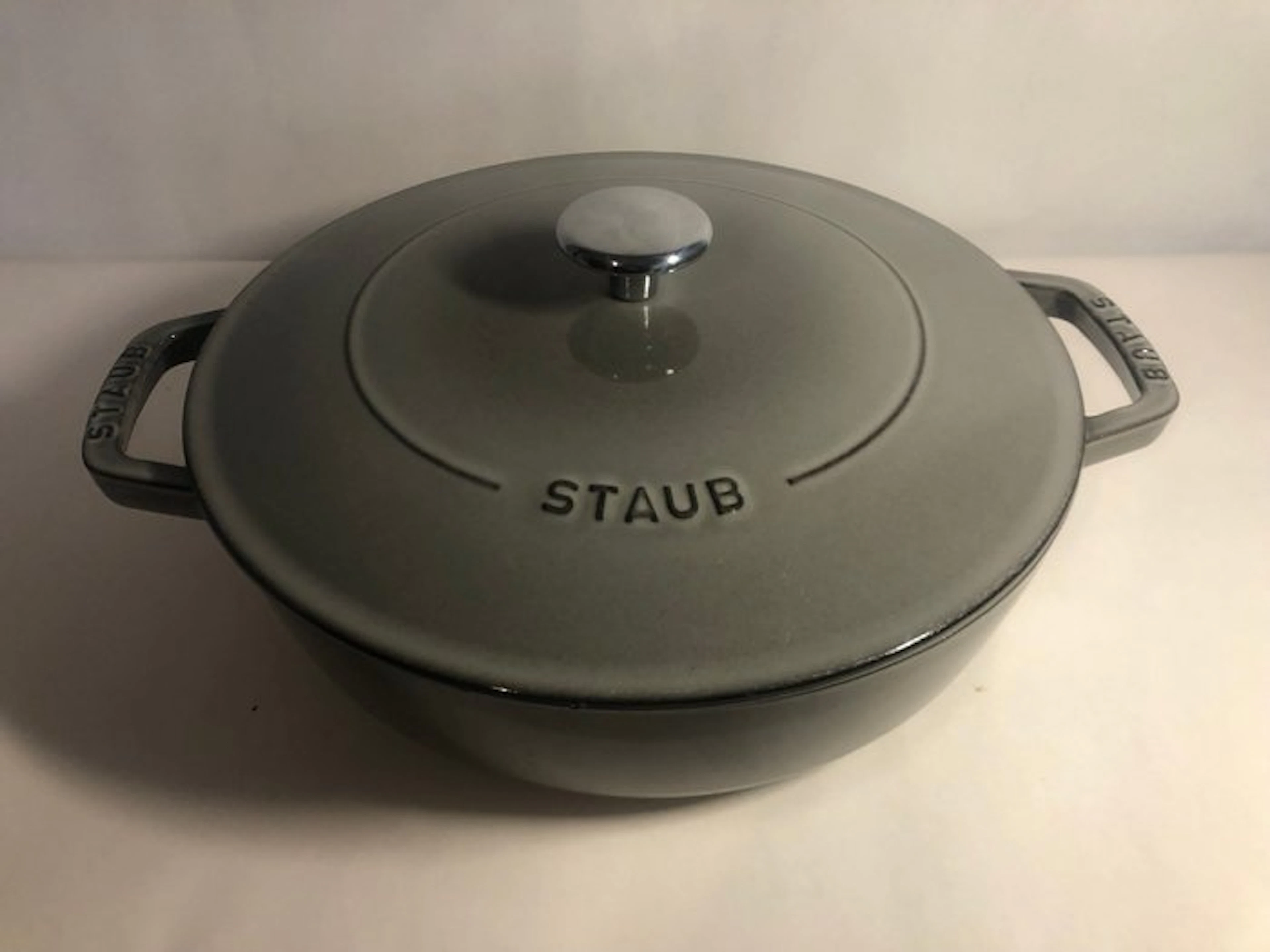 Staub - Casserole dish - Cast iron