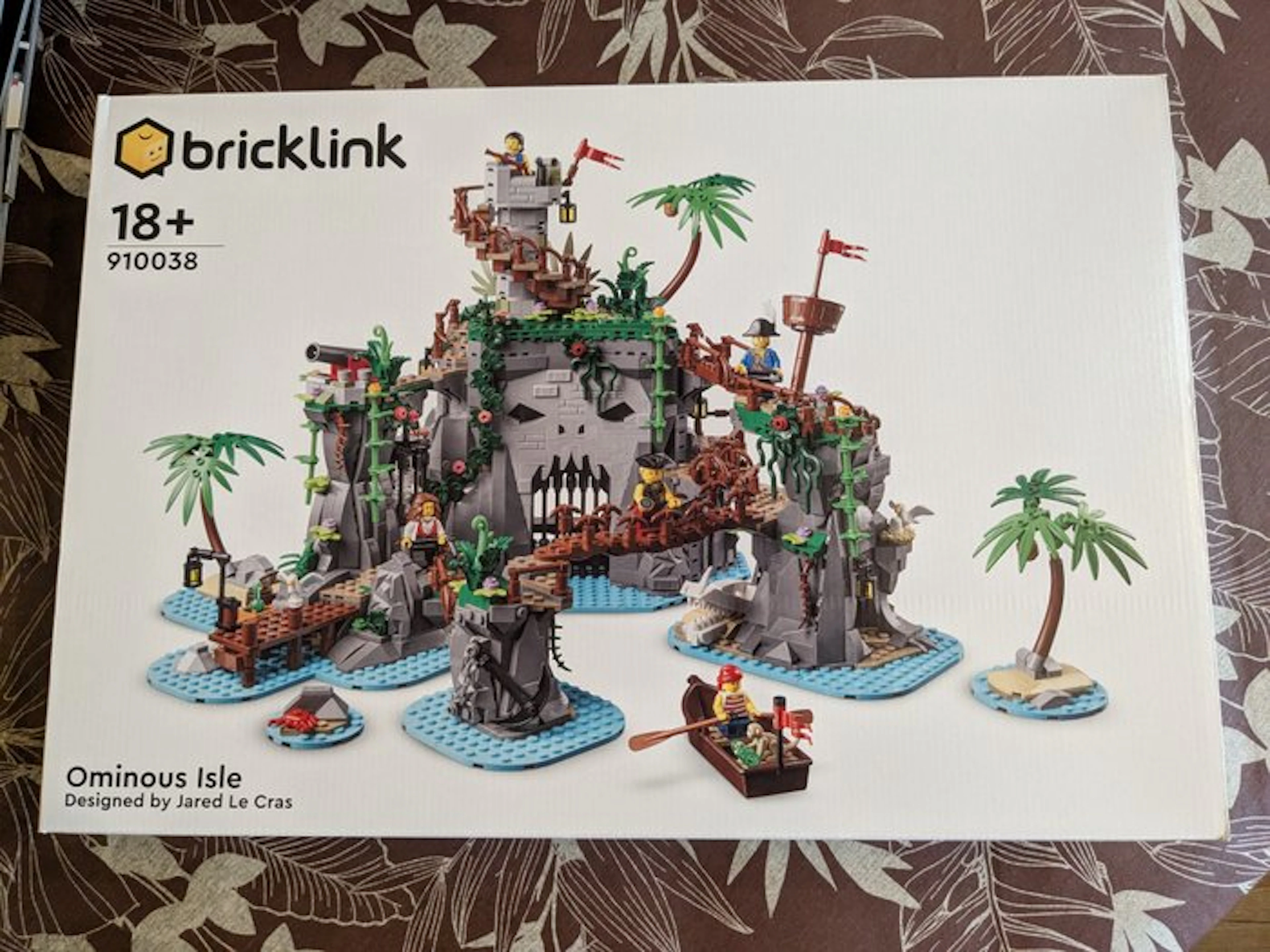 LEGO Set - 910038 - BrickLink Designer Program - Ominous Isle