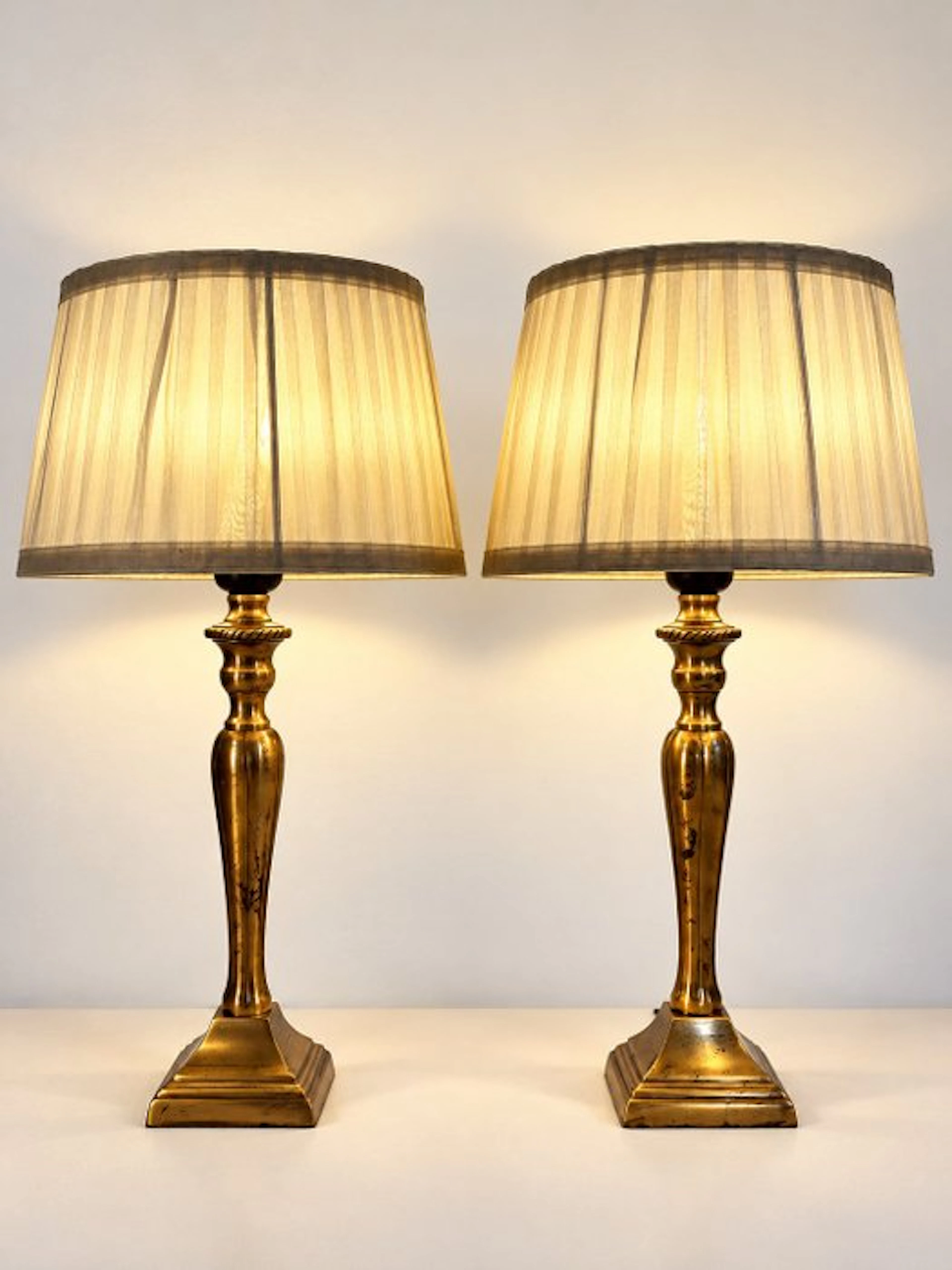 Light Makers - Table lamp (2) - Brass, Metal