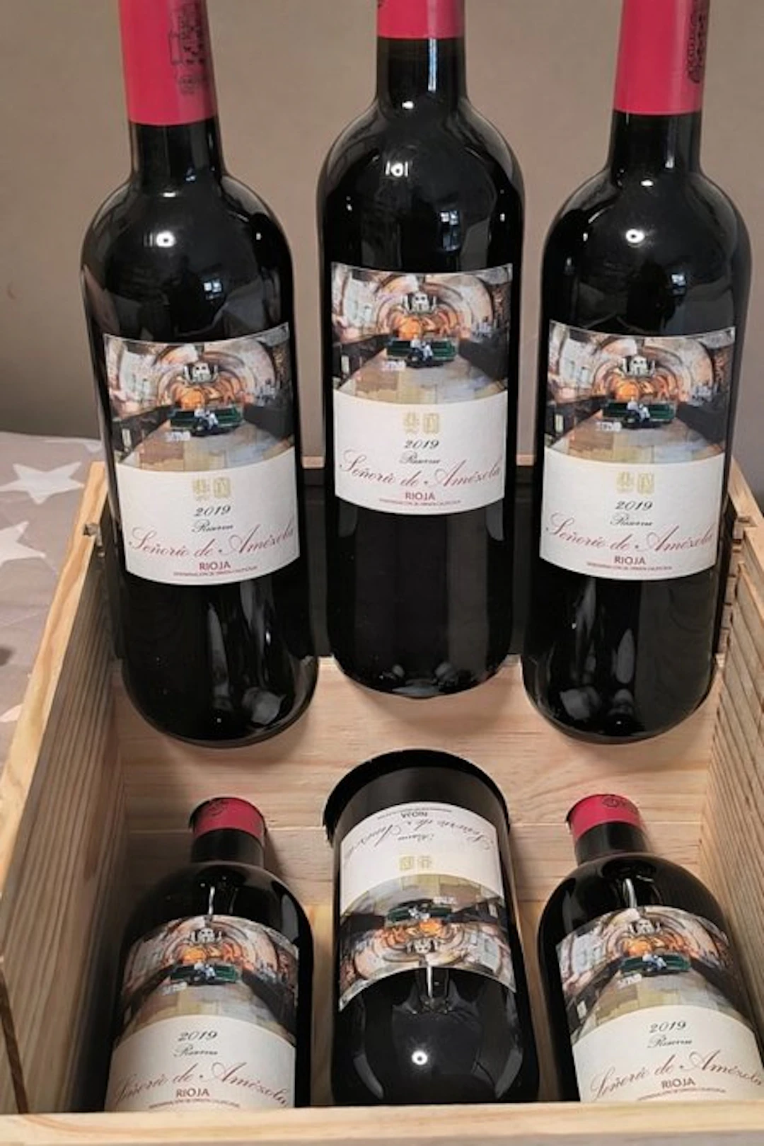 2019 Bodegas Amezola de la Mora