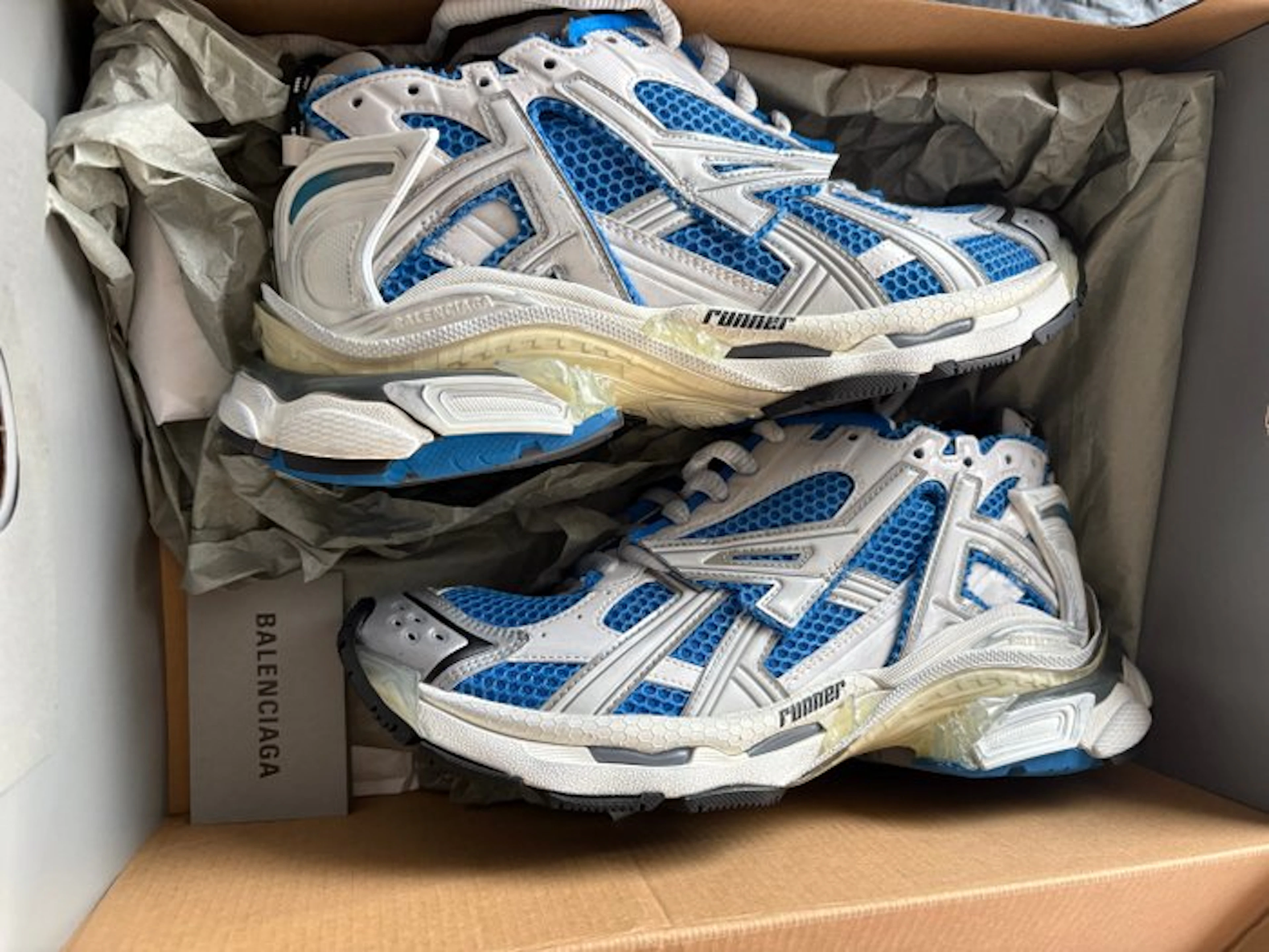 Balenciaga - Runner - Low-top trainers - Size: EU 41