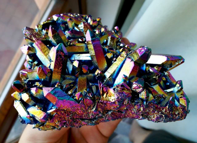 Rainbow Aura Quartz Crystal cluster - Height: 13 cm - Width: 11 cm- 343 g