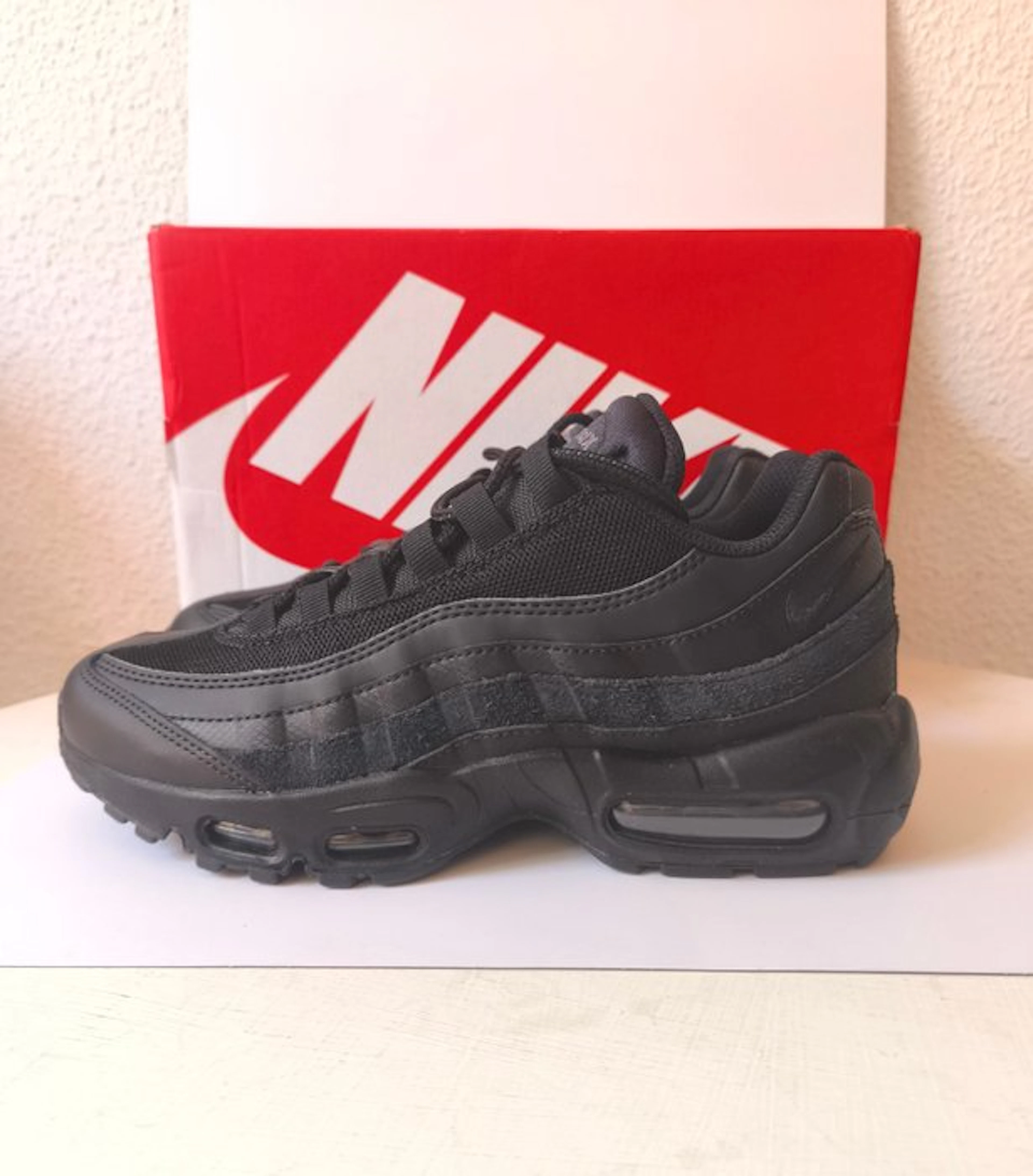 Nike - Air Max 95 Essential - Low-top trainers - Size: EU 39 - New with tags