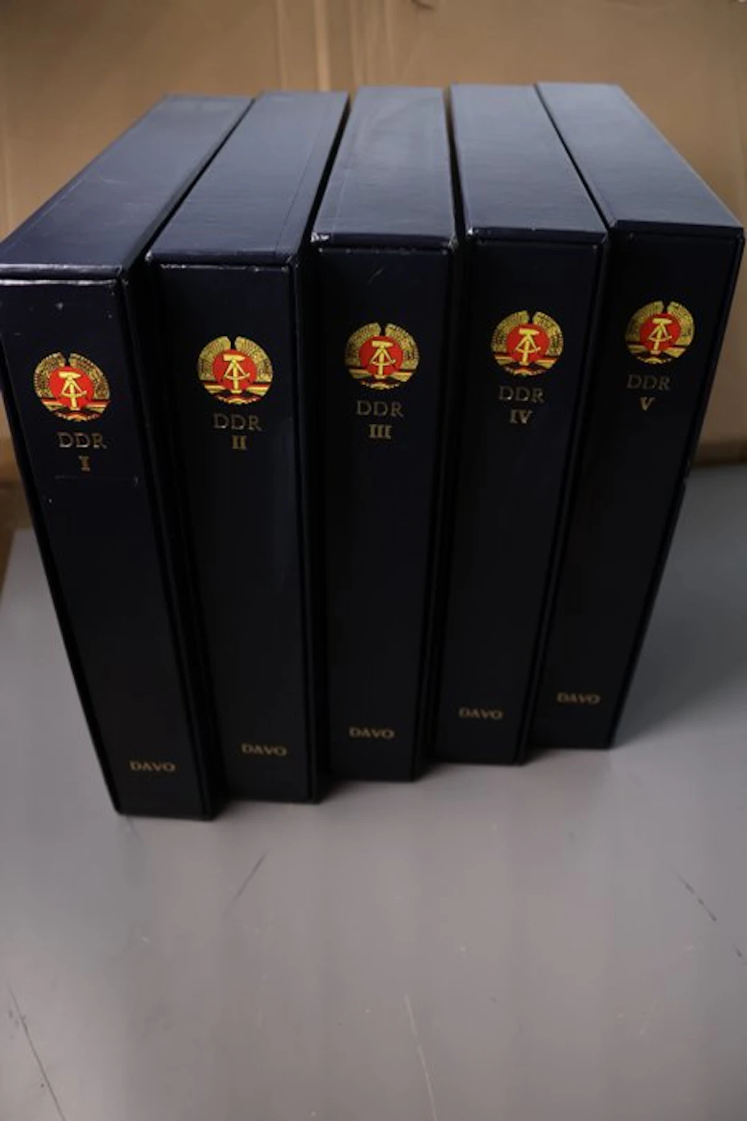 GDR 1949/1990 - 5 empty DAVO LX prepress albums + cassettes (no minimum price)