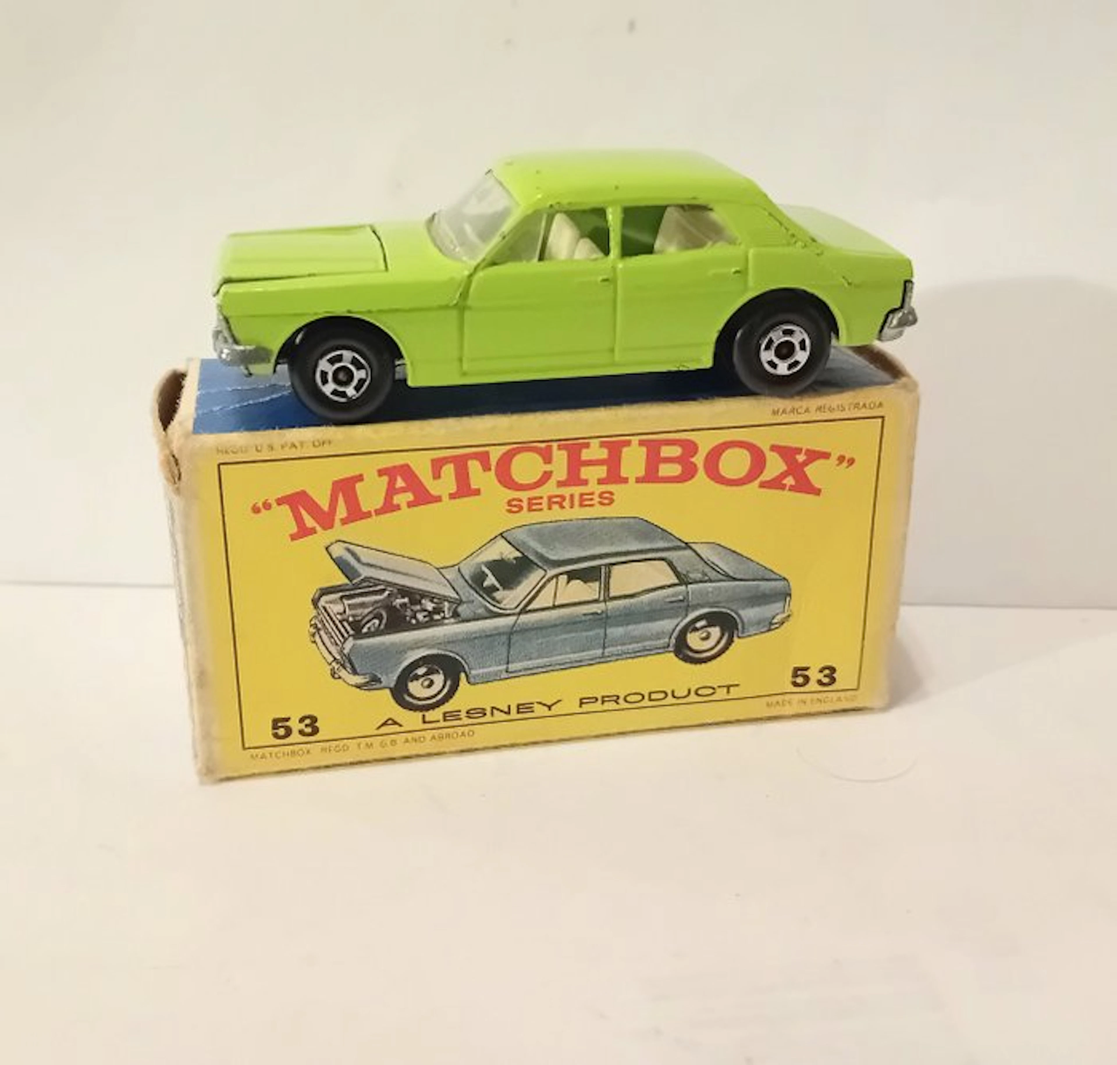 Matchbox 1:64 - Model sedan - Ford Zodiac (53)