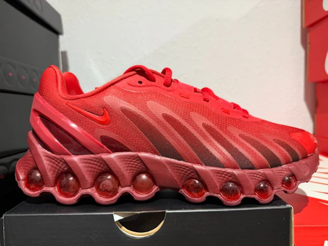 Nike - Air Max Dn8 - Sneakers - Size: EU 43