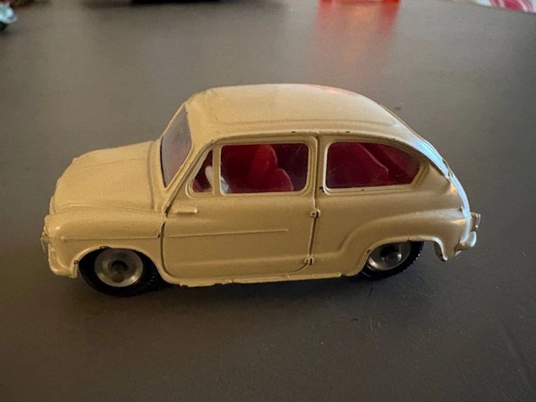 Dinky Toys - Toy car FIAT 600 - 1950-1960 - France
