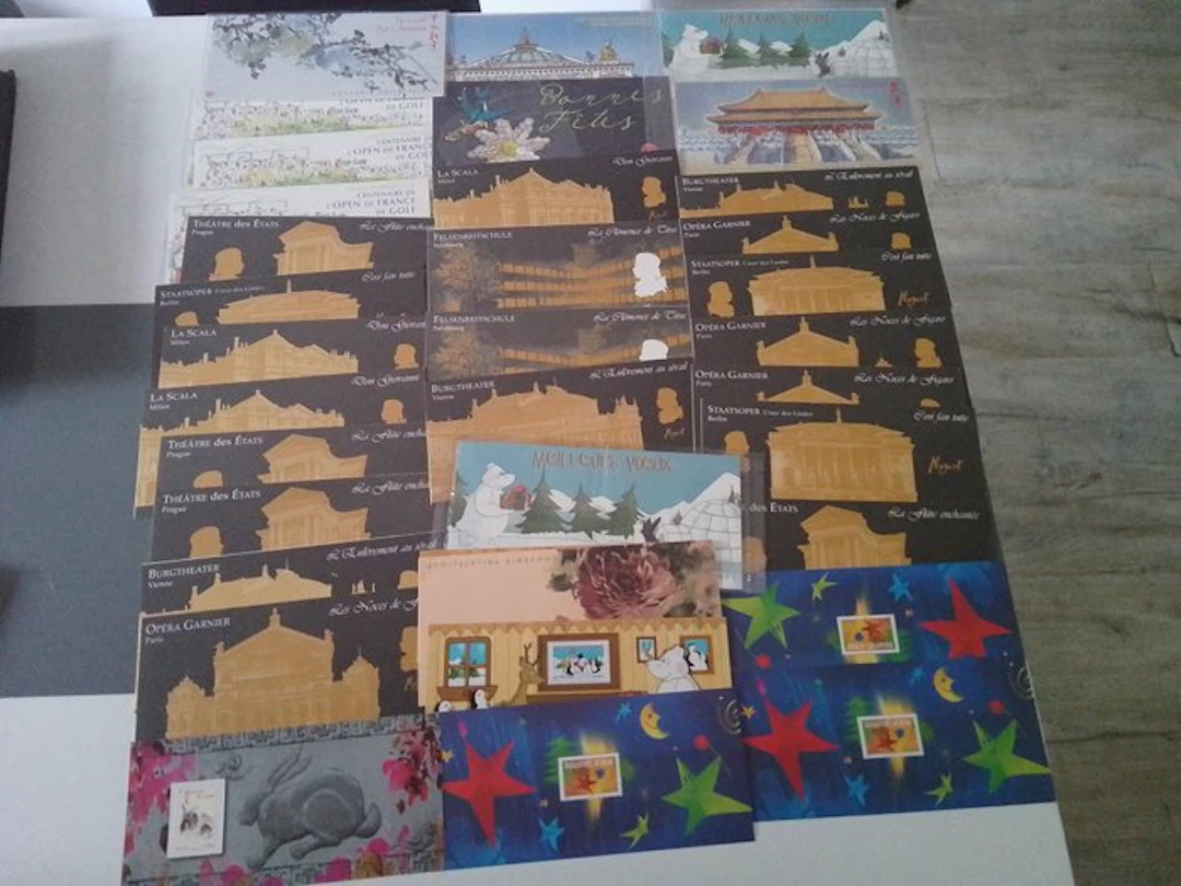 France - Huge lot of French souvenir stamp blocks. - Yvert et Tellier 2025