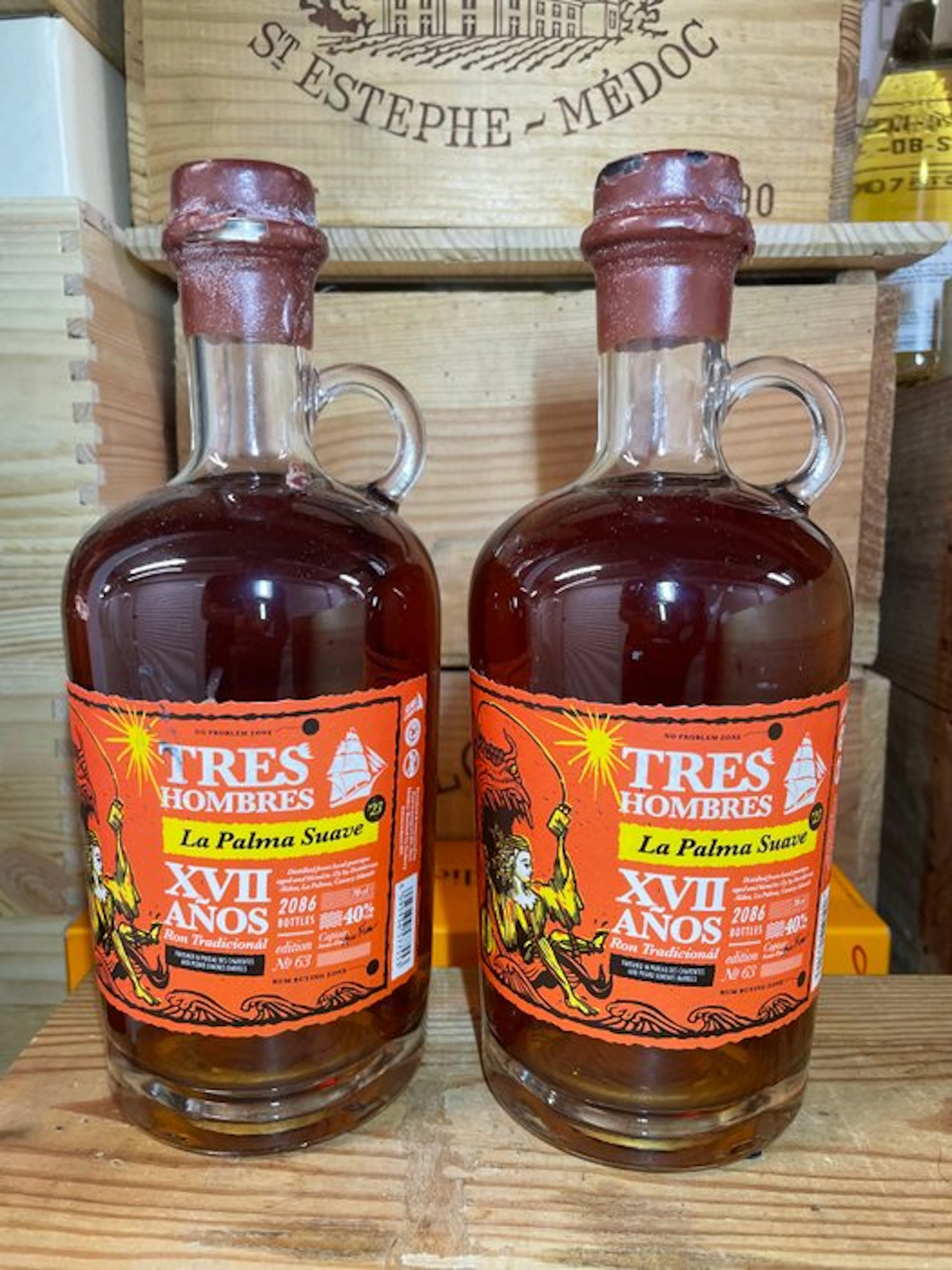 Tres Hombres - La Palma Suave XVII Años - Edition 63 - b