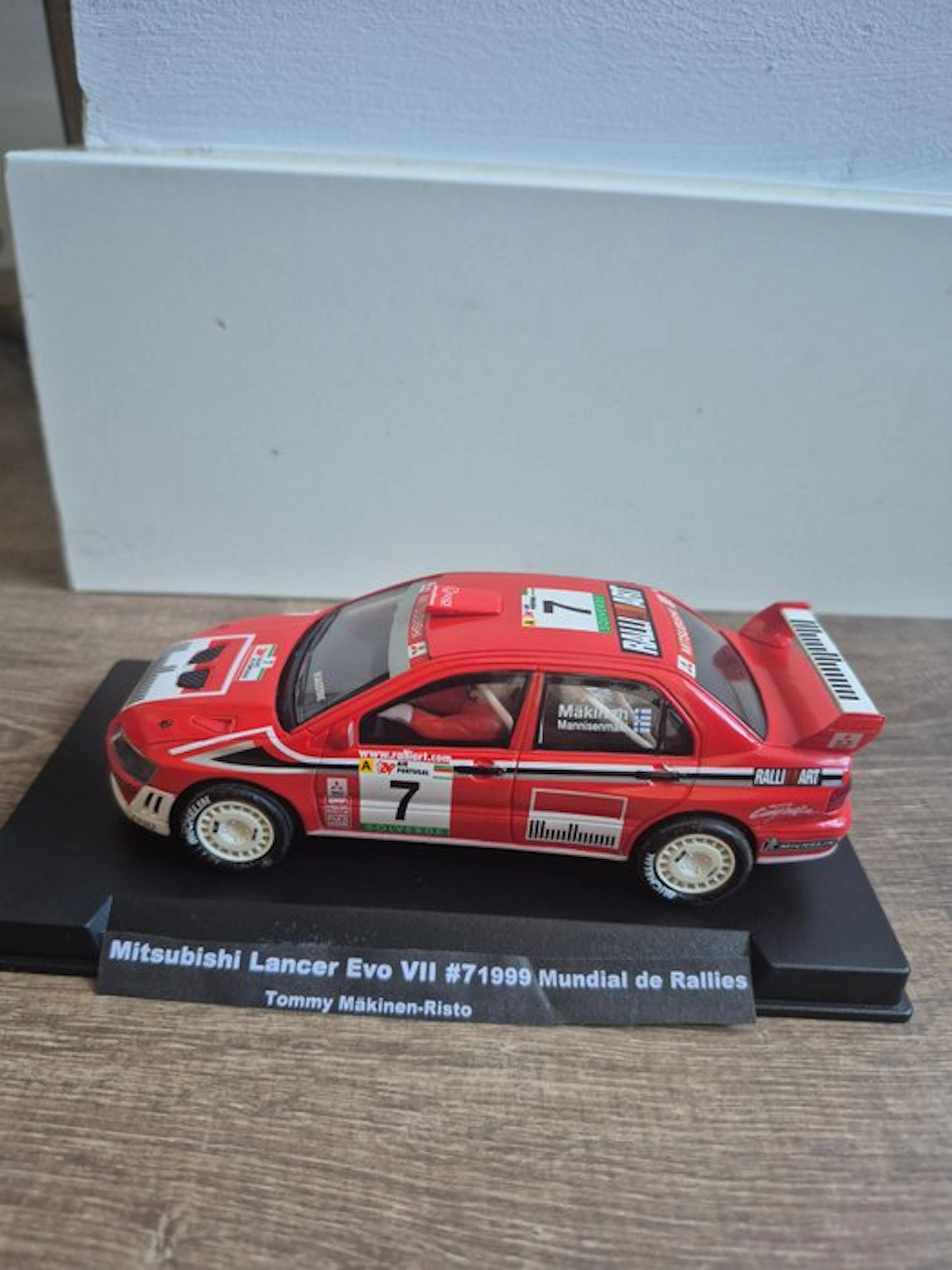 Scalextric - Slot car Mitsubishi Lancer Evo VII - 2000-2010