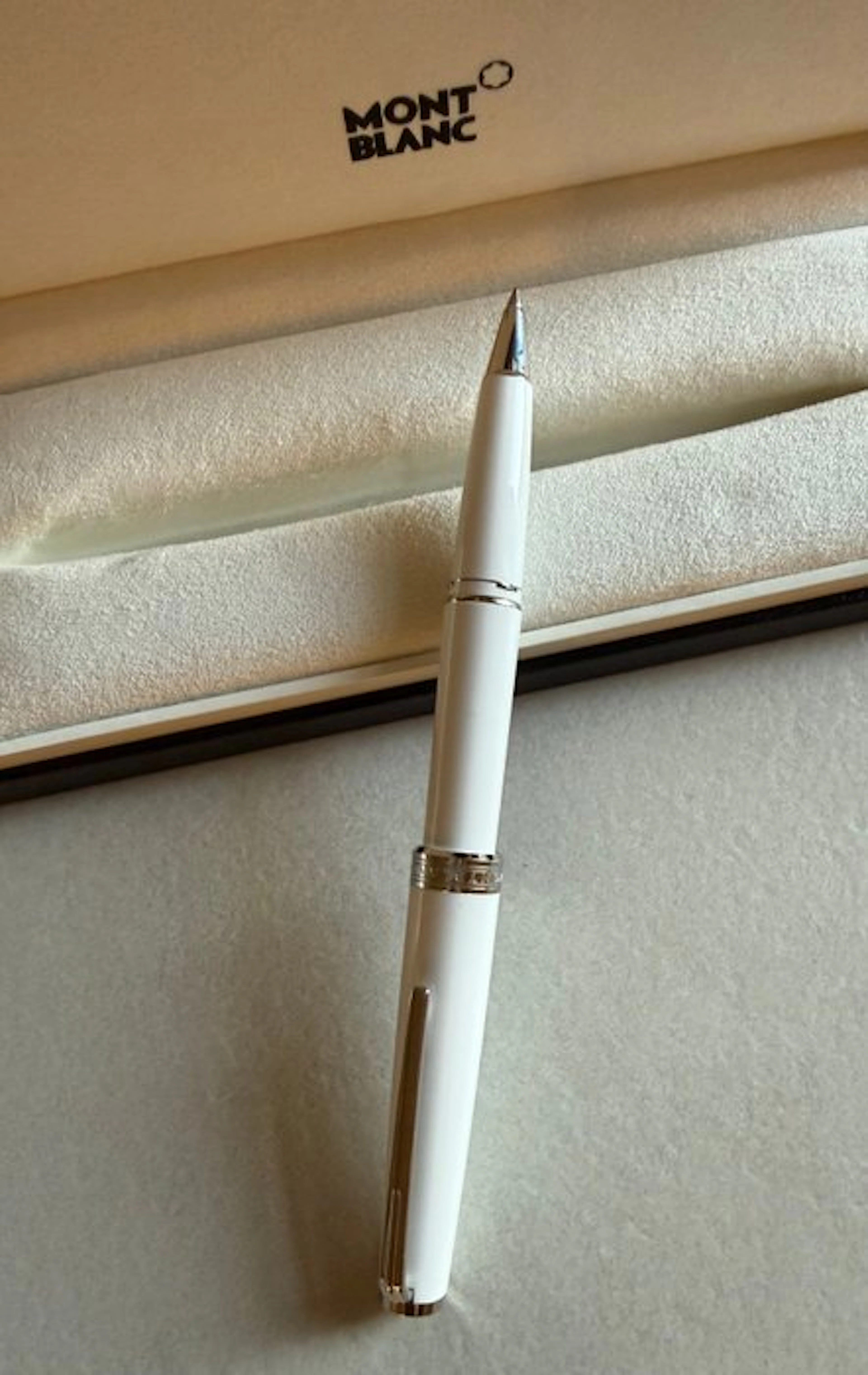 Montblanc - Ballpoint pen