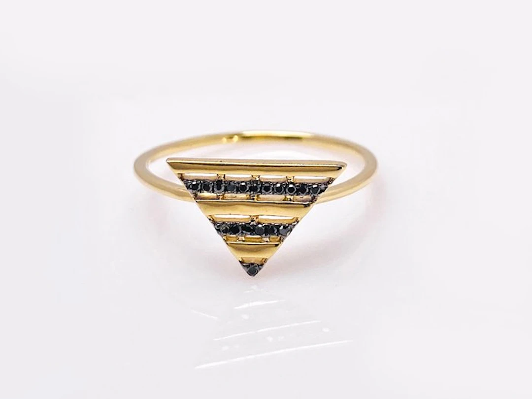 No reserve price - Ring - 14 kt. Yellow gold - 0.05ct. tw. Diamond (Natural)