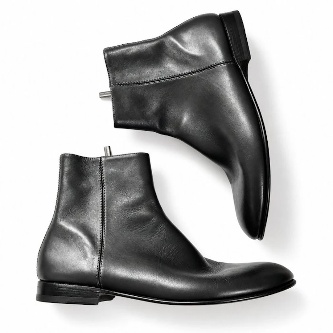 Giorgio Armani – new with box- runway boots- calf leather...