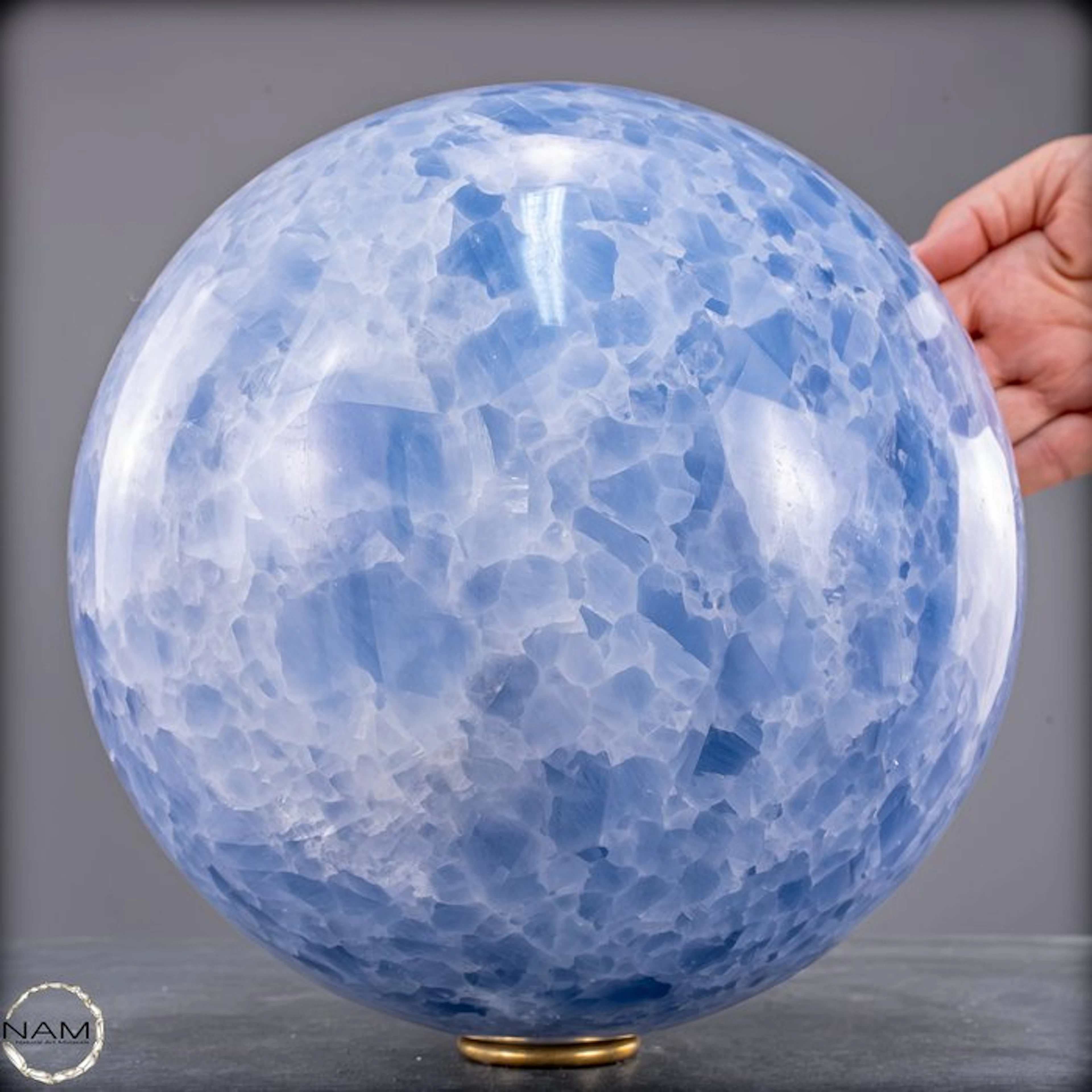 Blue calcite sphere – Clarity, calm, and gentle elegance.- 15346.79 g